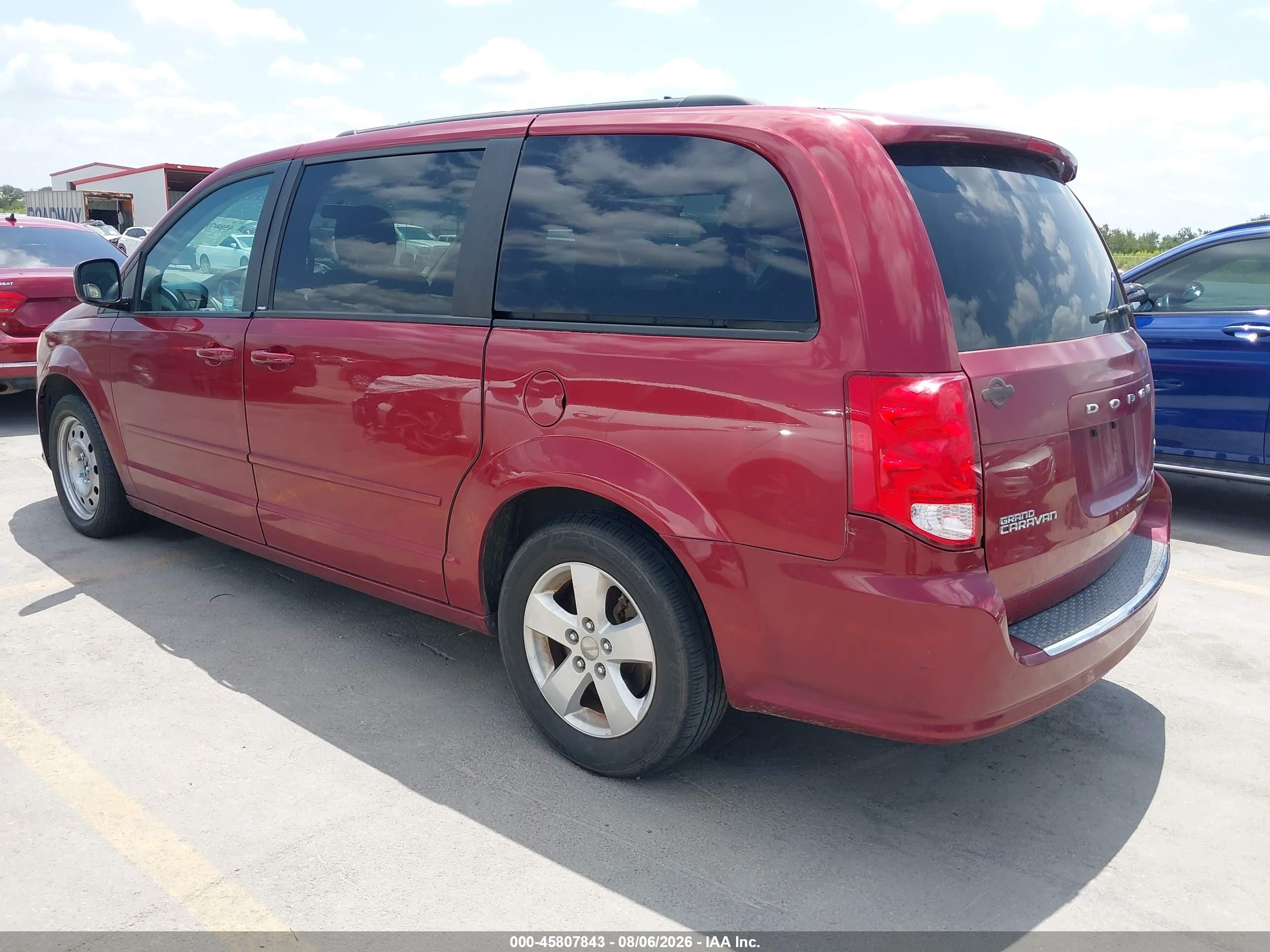 2014 Dodge Grand Caravan Sxt Red vin: 2C4RDGCG5ER213939