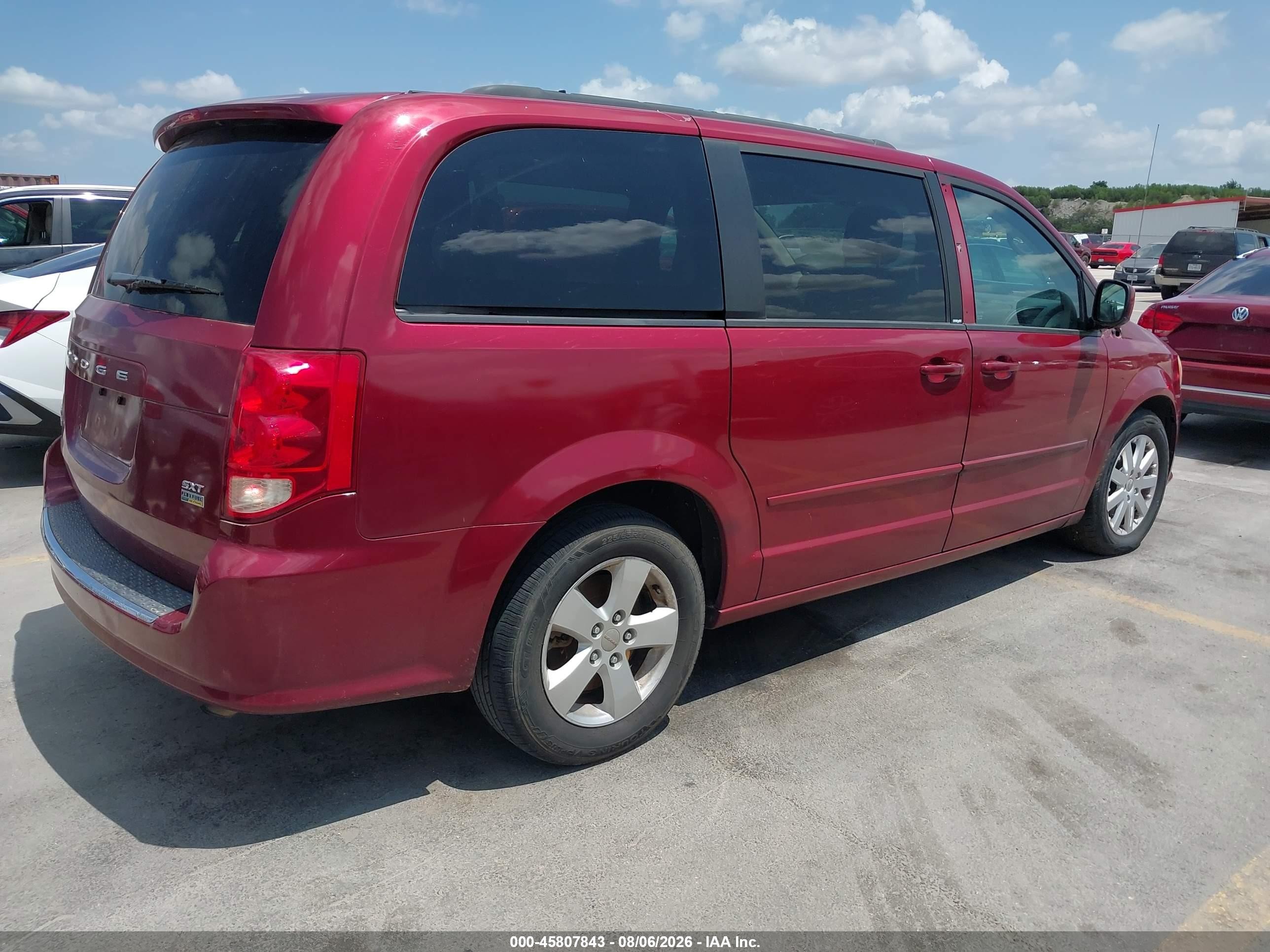2014 Dodge Grand Caravan Sxt Red vin: 2C4RDGCG5ER213939