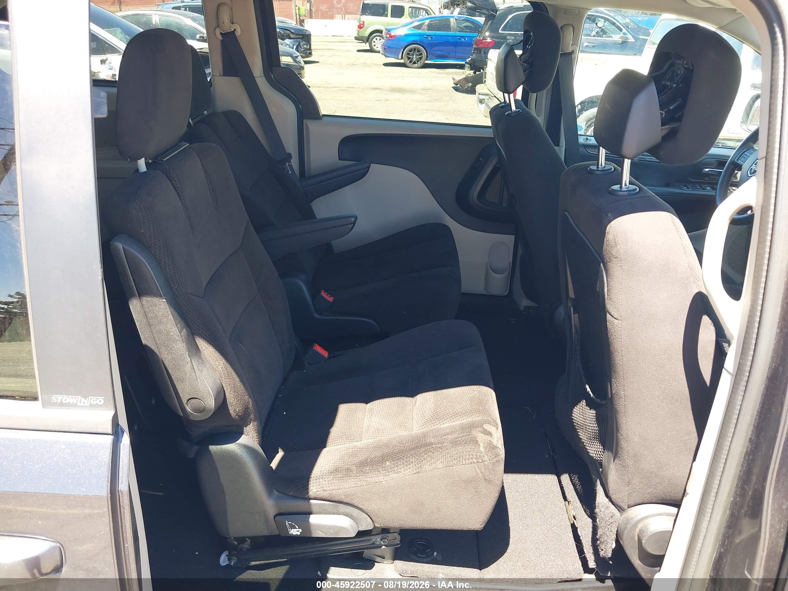 2014 Dodge Grand Caravan Sxt Blue vin: 2C4RDGCG5ER213987