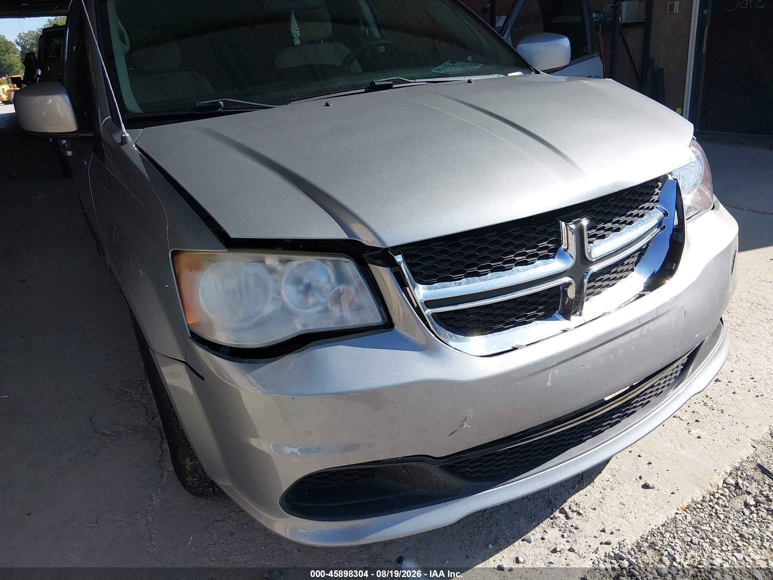 2014 Dodge Grand Caravan Sxt Серебряный vin: 2C4RDGCG5ER230448