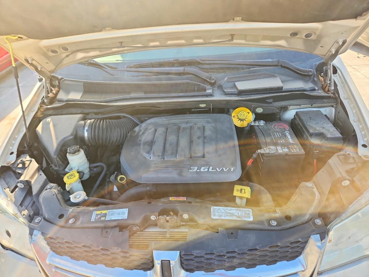 2014 Dodge Grand Caravan Sxt Gold vin: 2C4RDGCG5ER253891