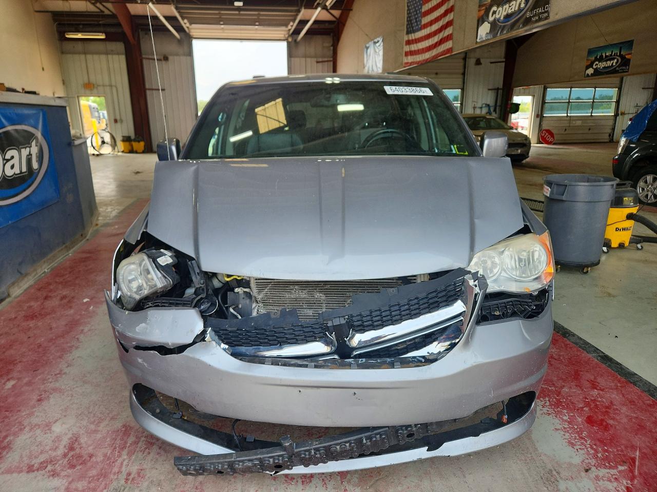 2014 Dodge Grand Caravan Sxt Silver vin: 2C4RDGCG5ER257682
