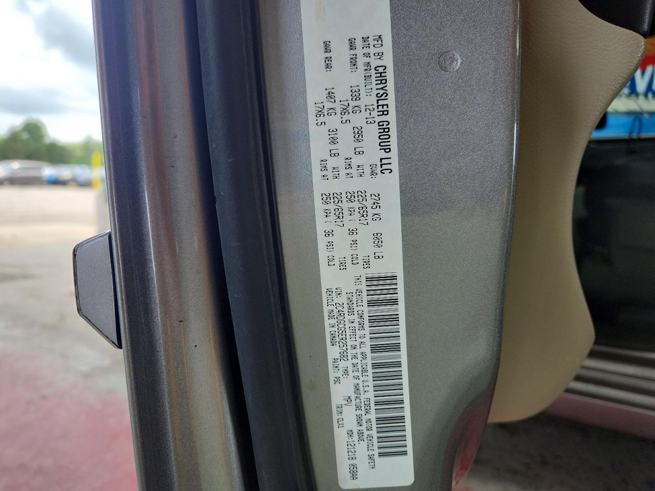 2014 Dodge Grand Caravan Sxt Silver vin: 2C4RDGCG5ER257682