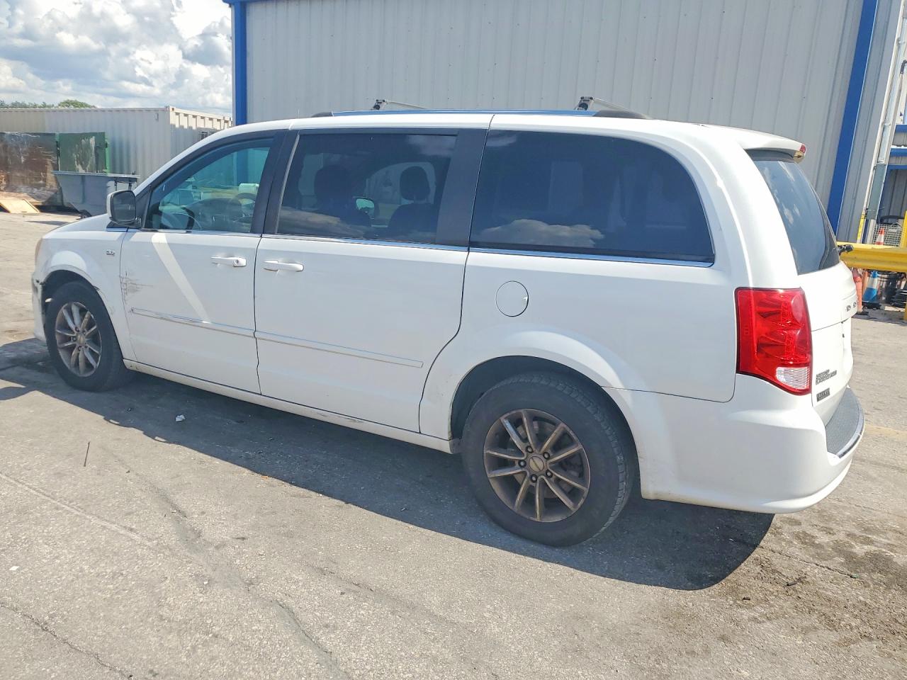 2014 Dodge Grand Caravan Sxt White vin: 2C4RDGCG5ER257777