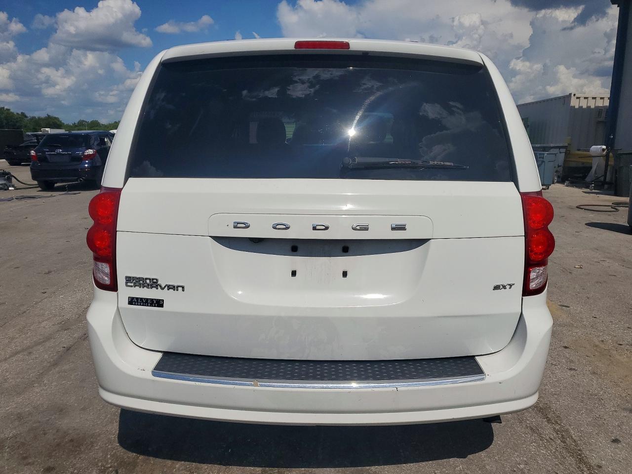 2014 Dodge Grand Caravan Sxt White vin: 2C4RDGCG5ER257777