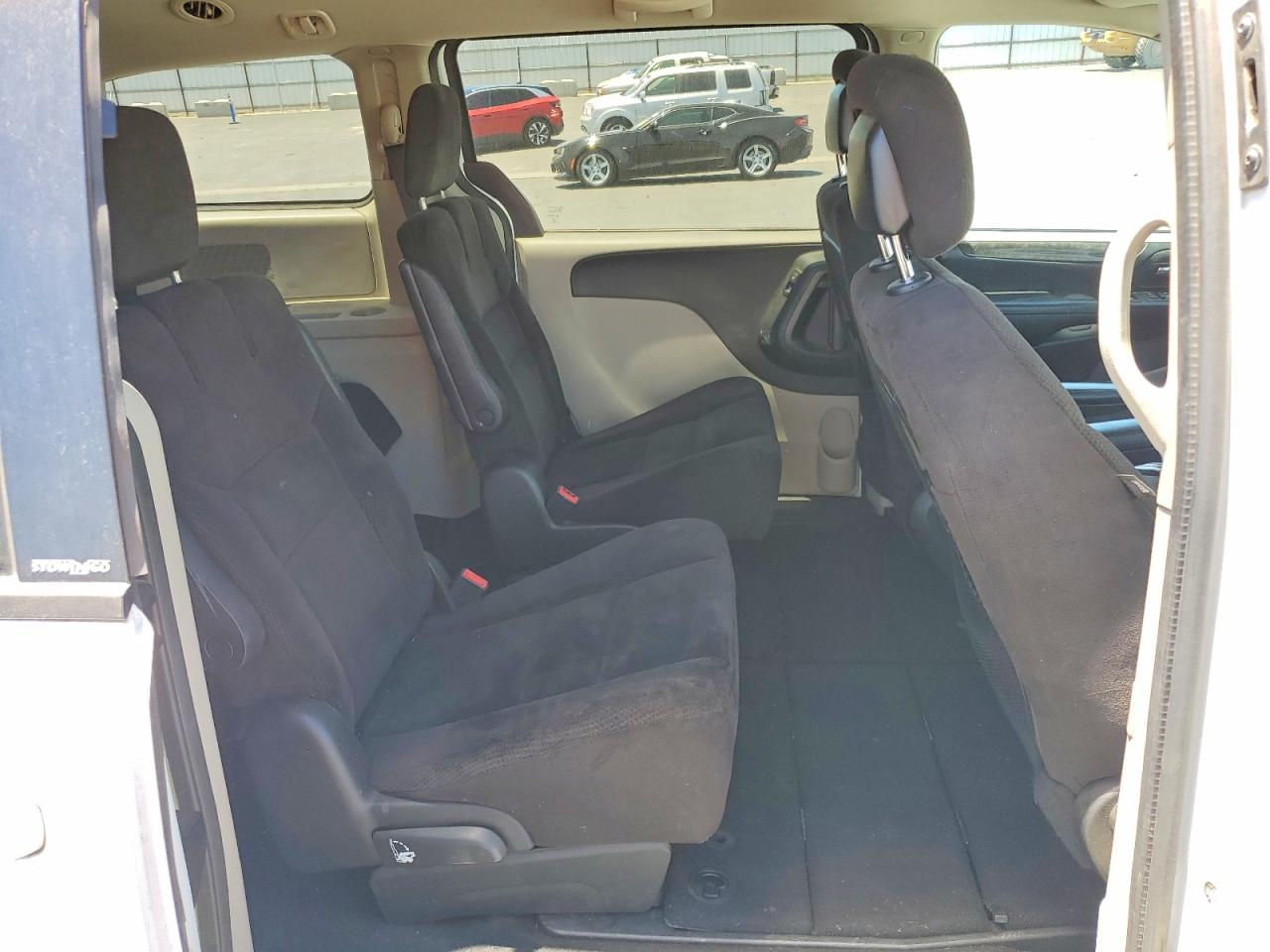 2014 Dodge Grand Caravan Sxt White vin: 2C4RDGCG5ER344885