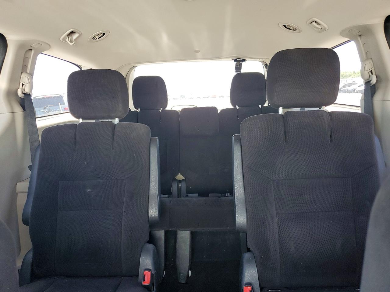 2014 Dodge Grand Caravan Sxt White vin: 2C4RDGCG5ER344885