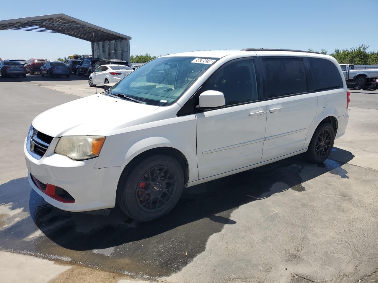 2014 Dodge Grand Caravan Sxt White vin: 2C4RDGCG5ER344885 Damage: Front Bumper Cover Lower, Previous Repair, Substandard Repair
