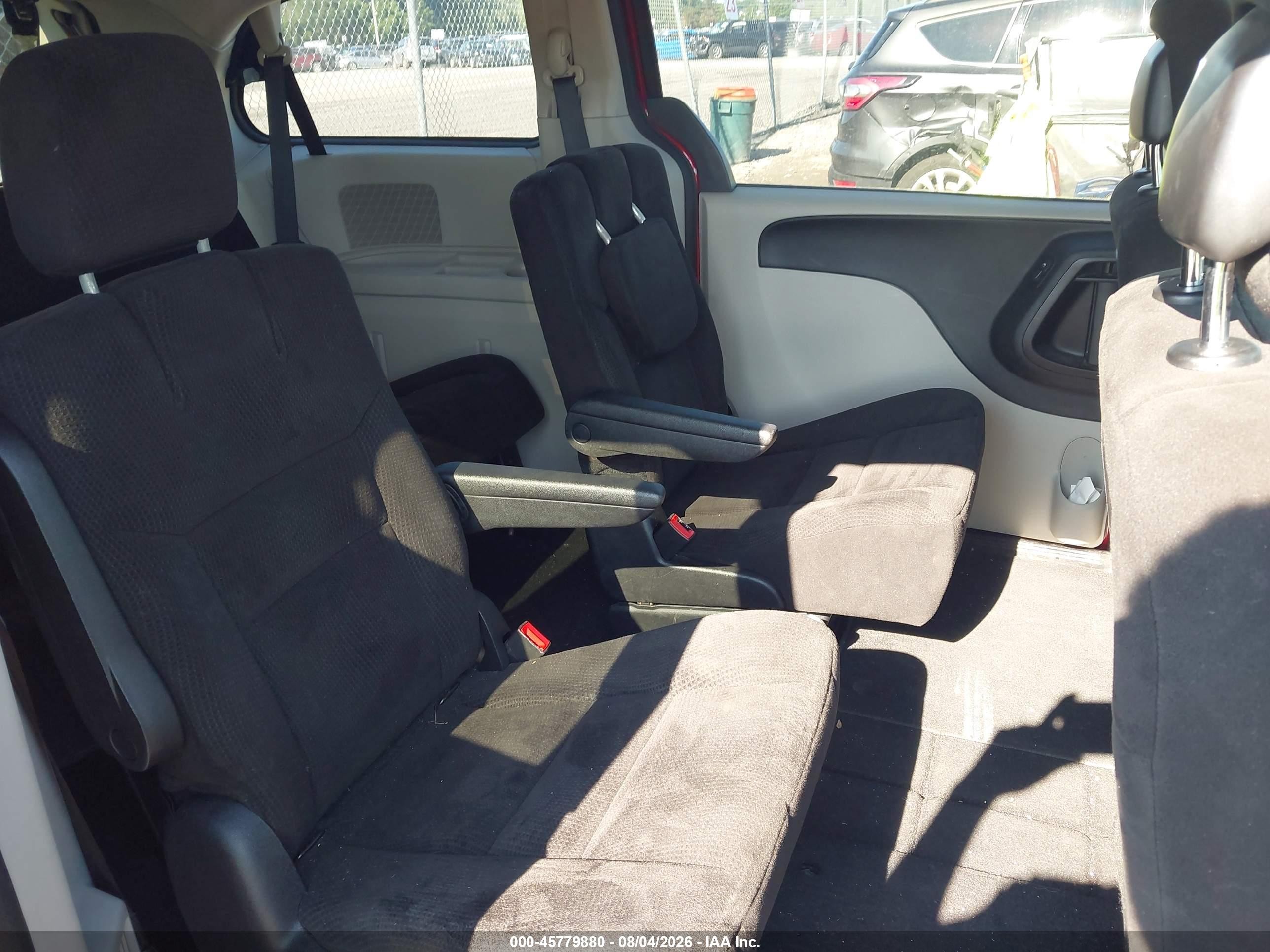 2014 Dodge Grand Caravan Sxt Red vin: 2C4RDGCG5ER349391