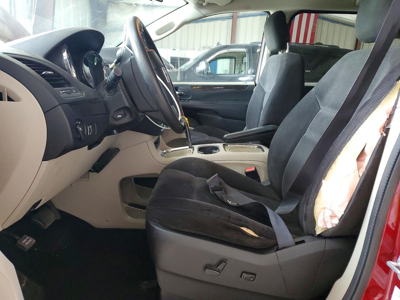2014 Dodge Grand Caravan Sxt Red vin: 2C4RDGCG5ER366143