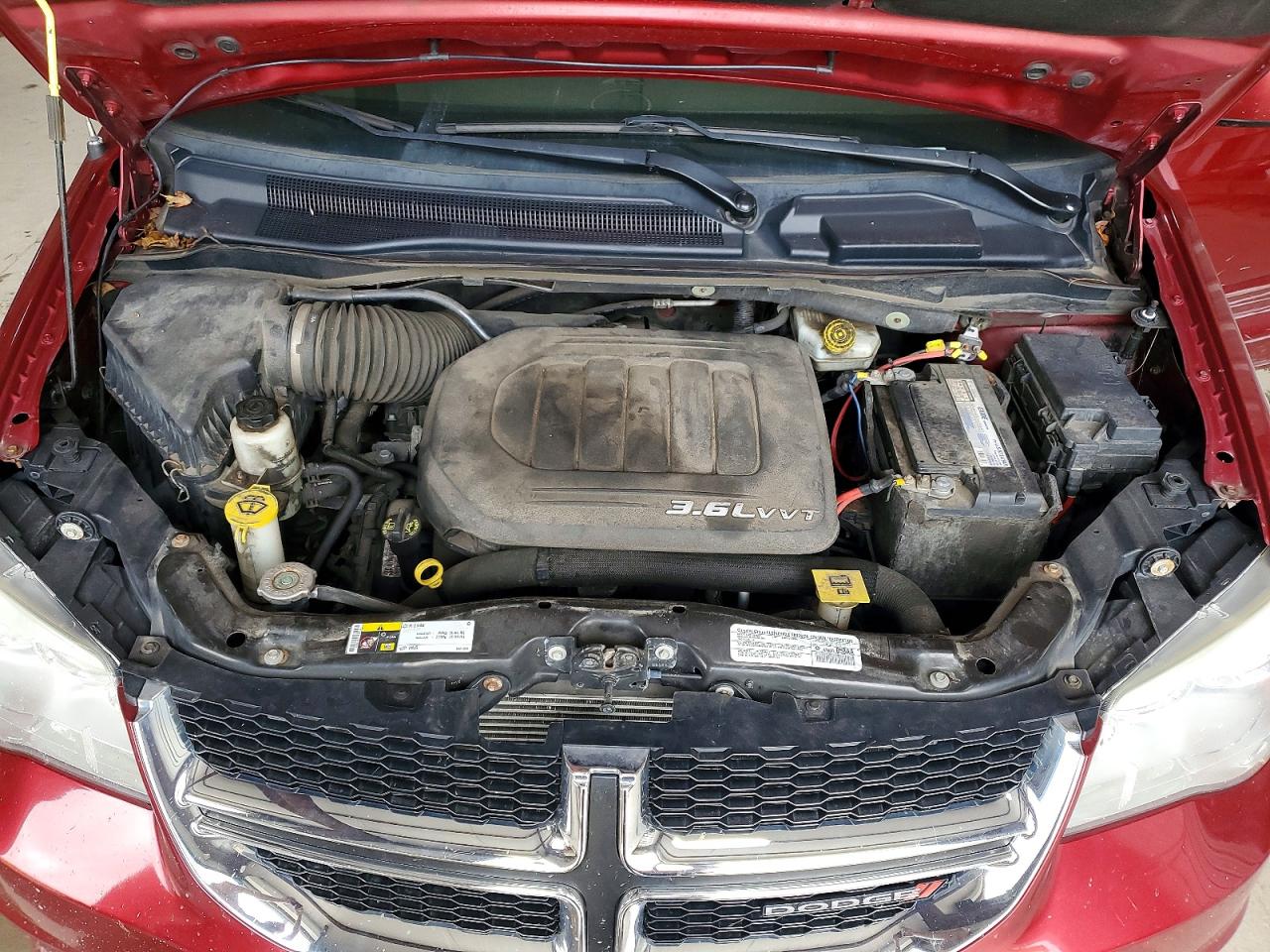 2014 Dodge Grand Caravan Sxt Red vin: 2C4RDGCG5ER366143