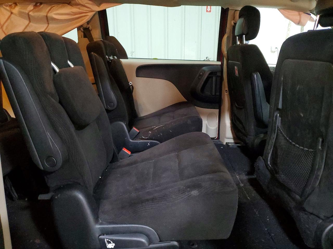 2014 Dodge Grand Caravan Sxt Red vin: 2C4RDGCG5ER366143