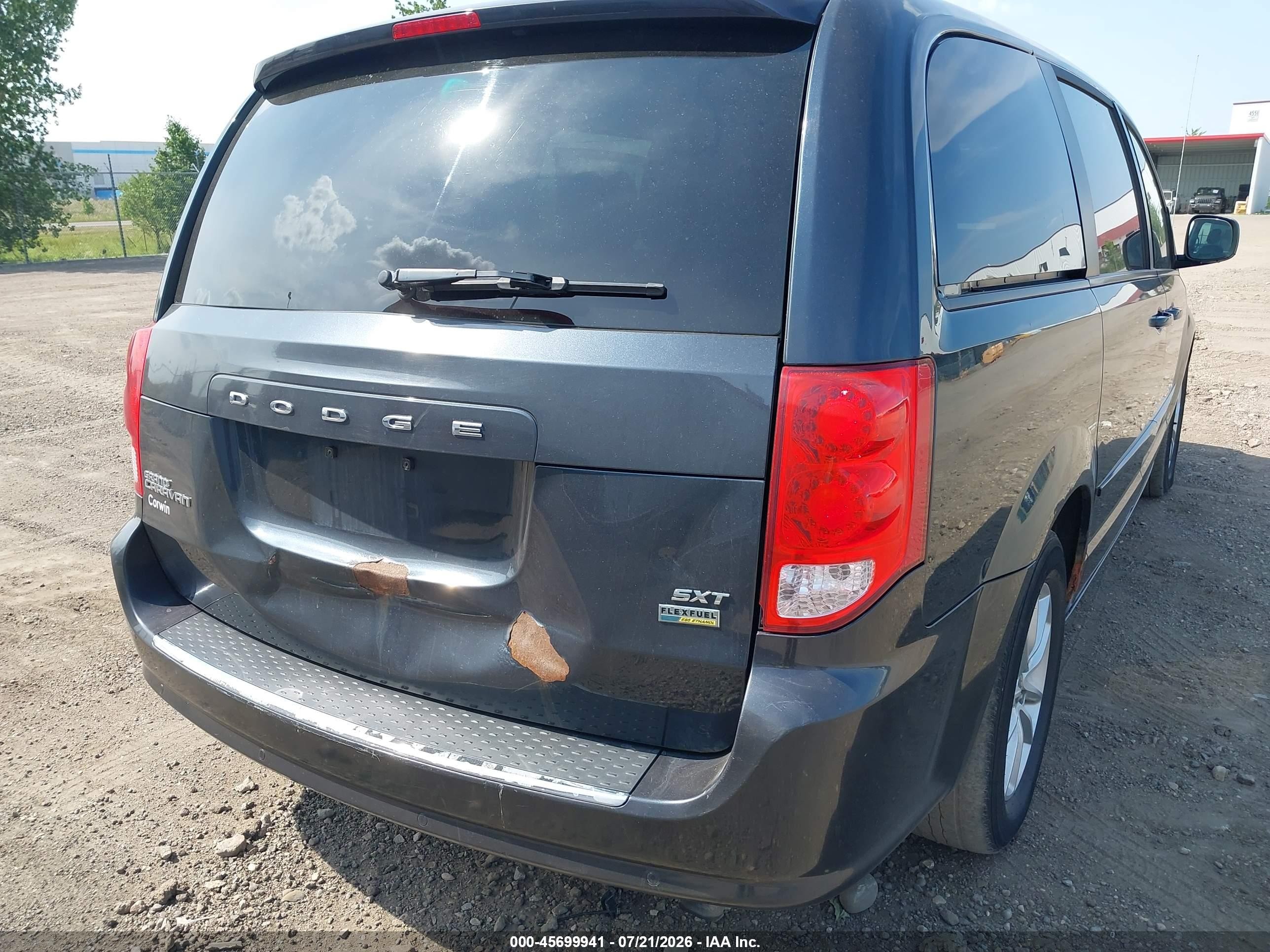 2014 Dodge Grand Caravan Sxt Blue vin: 2C4RDGCG5ER388823