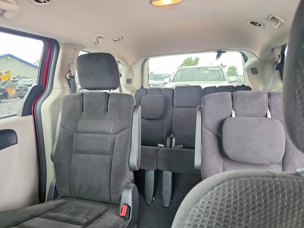 2014 Dodge Grand Caravan Sxt Burgundy vin: 2C4RDGCG5ER427667