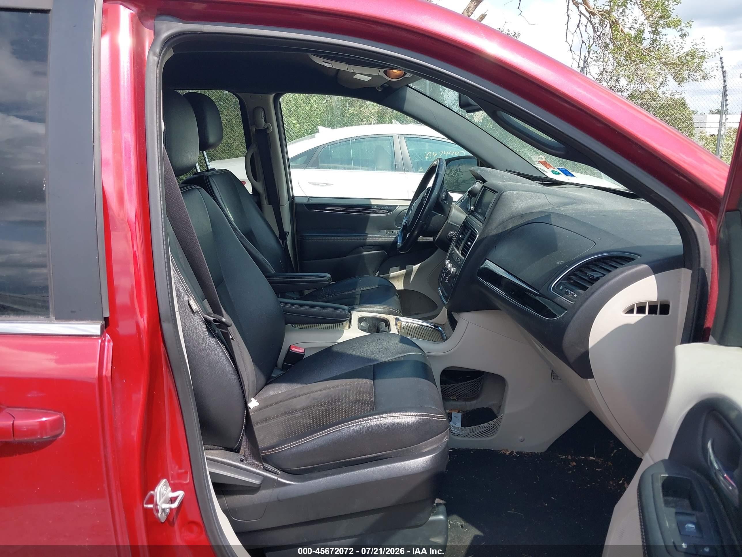 2014 Dodge Grand Caravan Sxt 30th Anniversary Red vin: 2C4RDGCG5ER459521