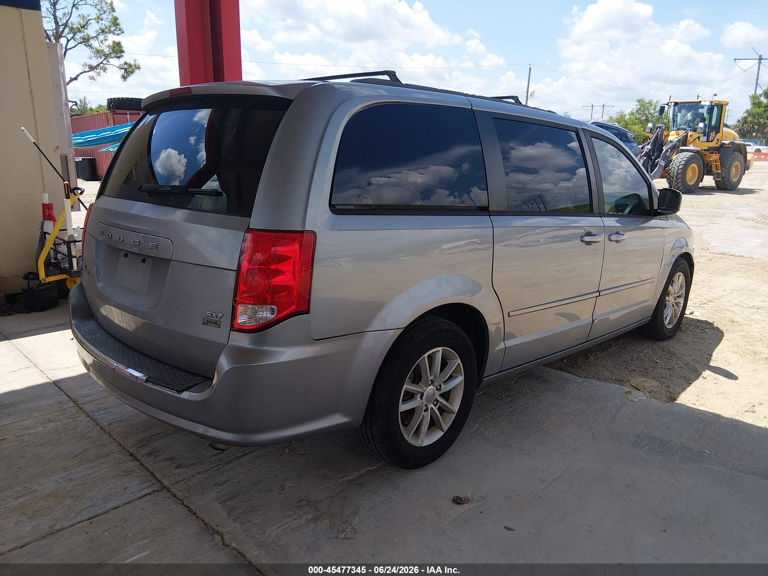 2014 Dodge Grand Caravan Sxt Silver vin: 2C4RDGCG5ER479073