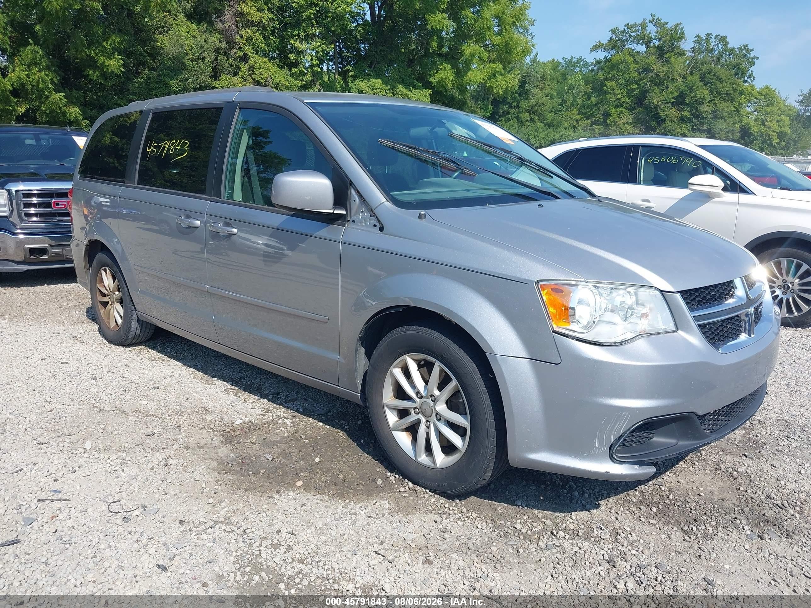 2015 Dodge Grand Caravan Sxt Silver vin: 2C4RDGCG5FR541475