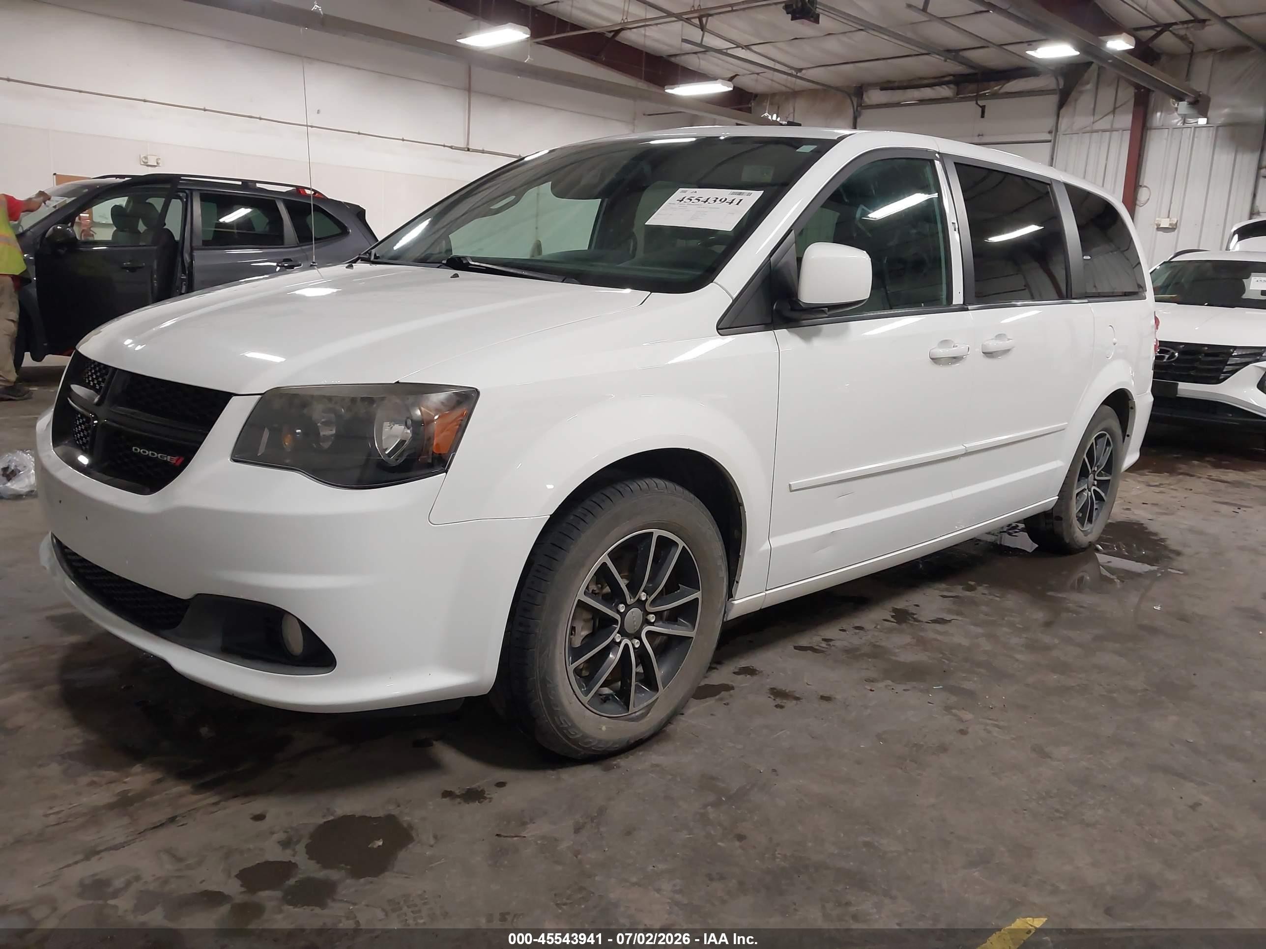2015 Dodge Grand Caravan Sxt White vin: 2C4RDGCG5FR570216