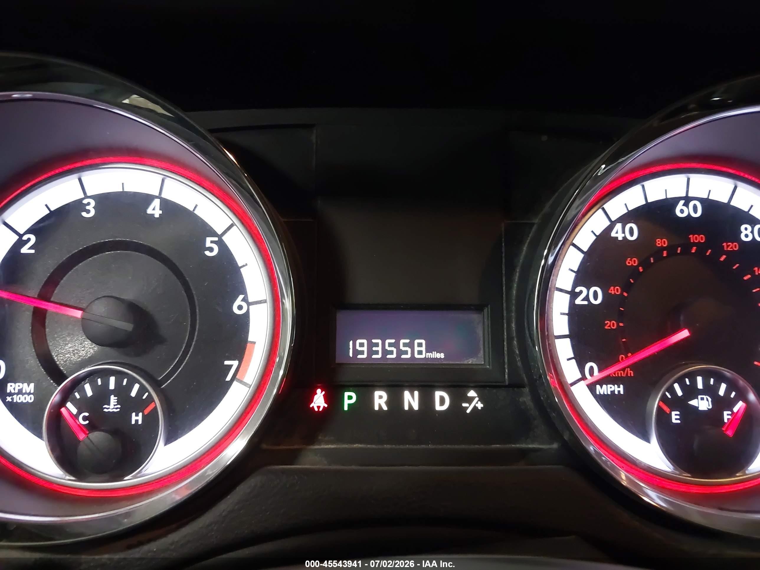 2015 Dodge Grand Caravan Sxt White vin: 2C4RDGCG5FR570216