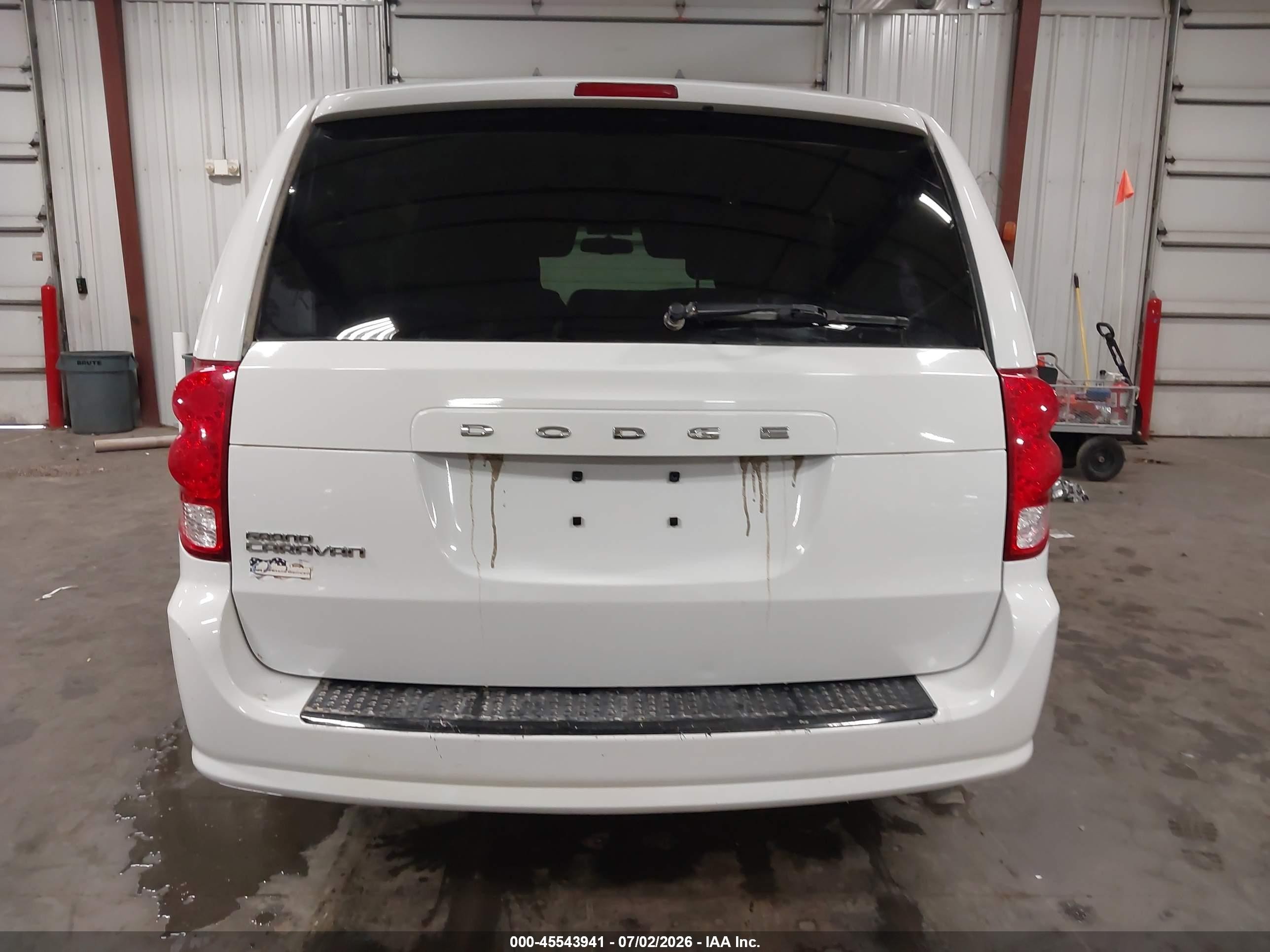 2015 Dodge Grand Caravan Sxt White vin: 2C4RDGCG5FR570216