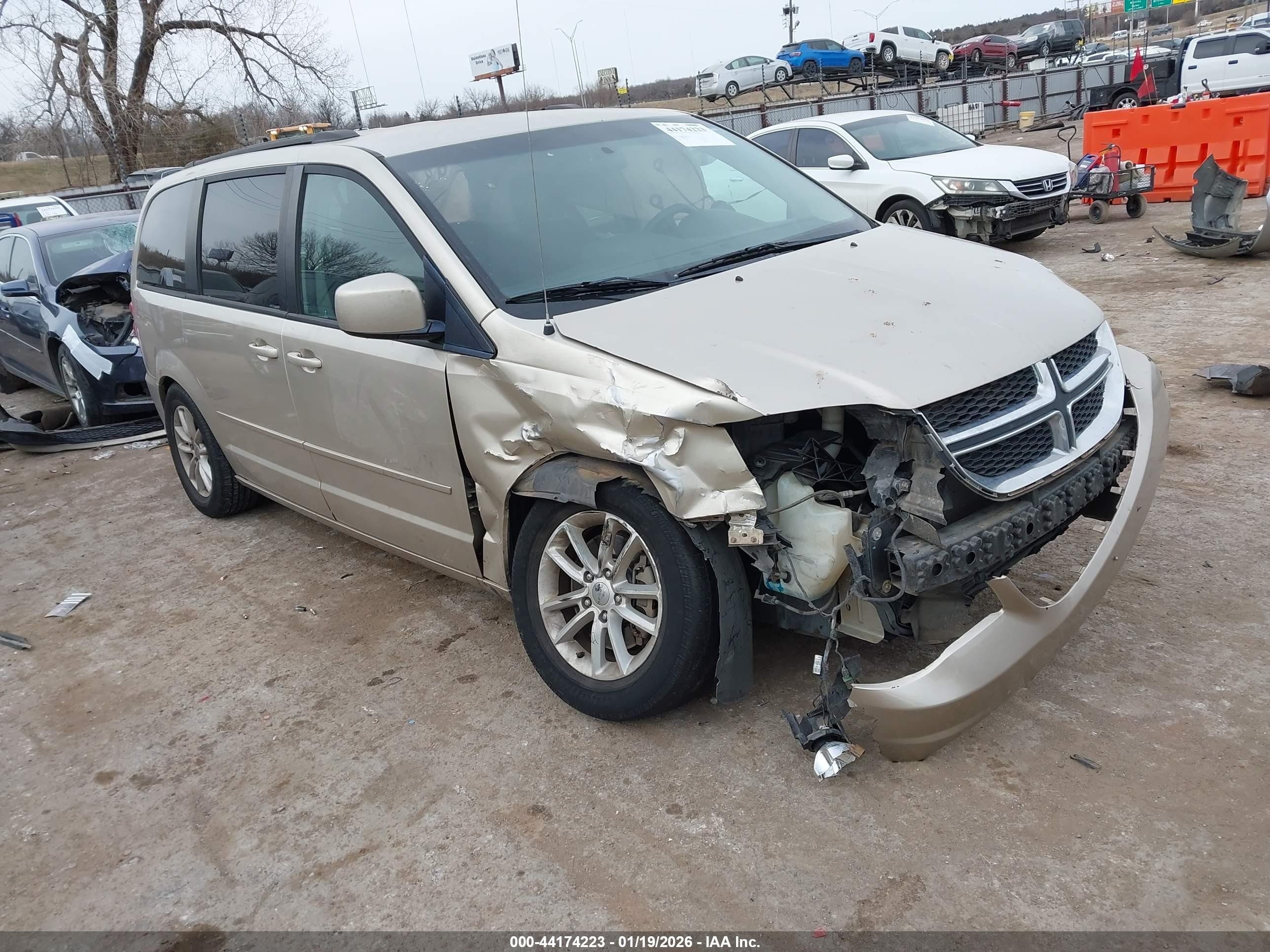 2015 Dodge Grand Caravan Sxt Champagne vin: 2C4RDGCG5FR648347