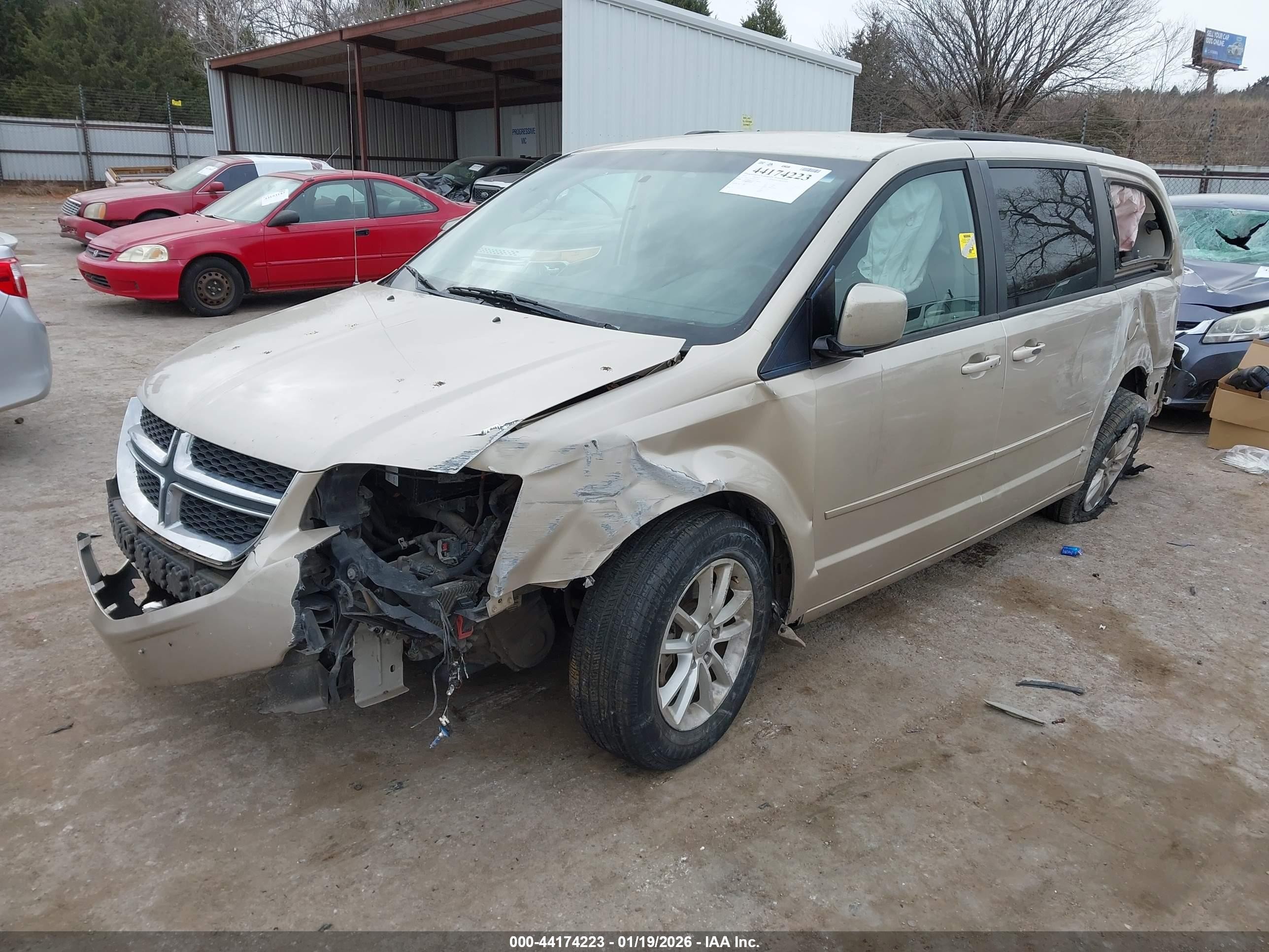 2015 Dodge Grand Caravan Sxt Champagne vin: 2C4RDGCG5FR648347