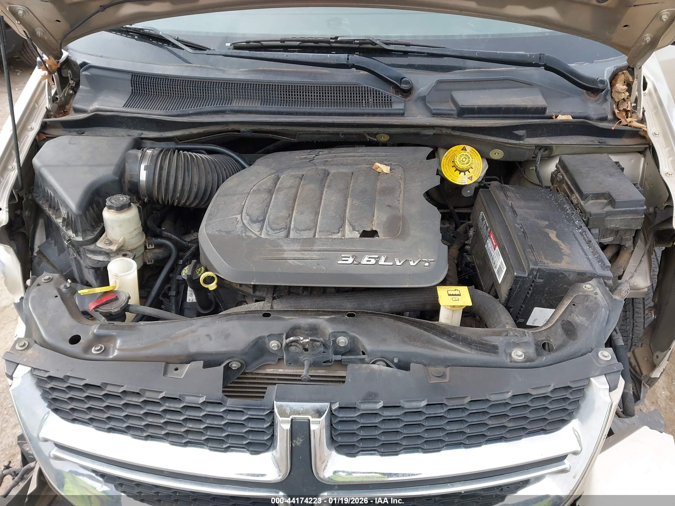 2015 Dodge Grand Caravan Sxt Champagne vin: 2C4RDGCG5FR648347