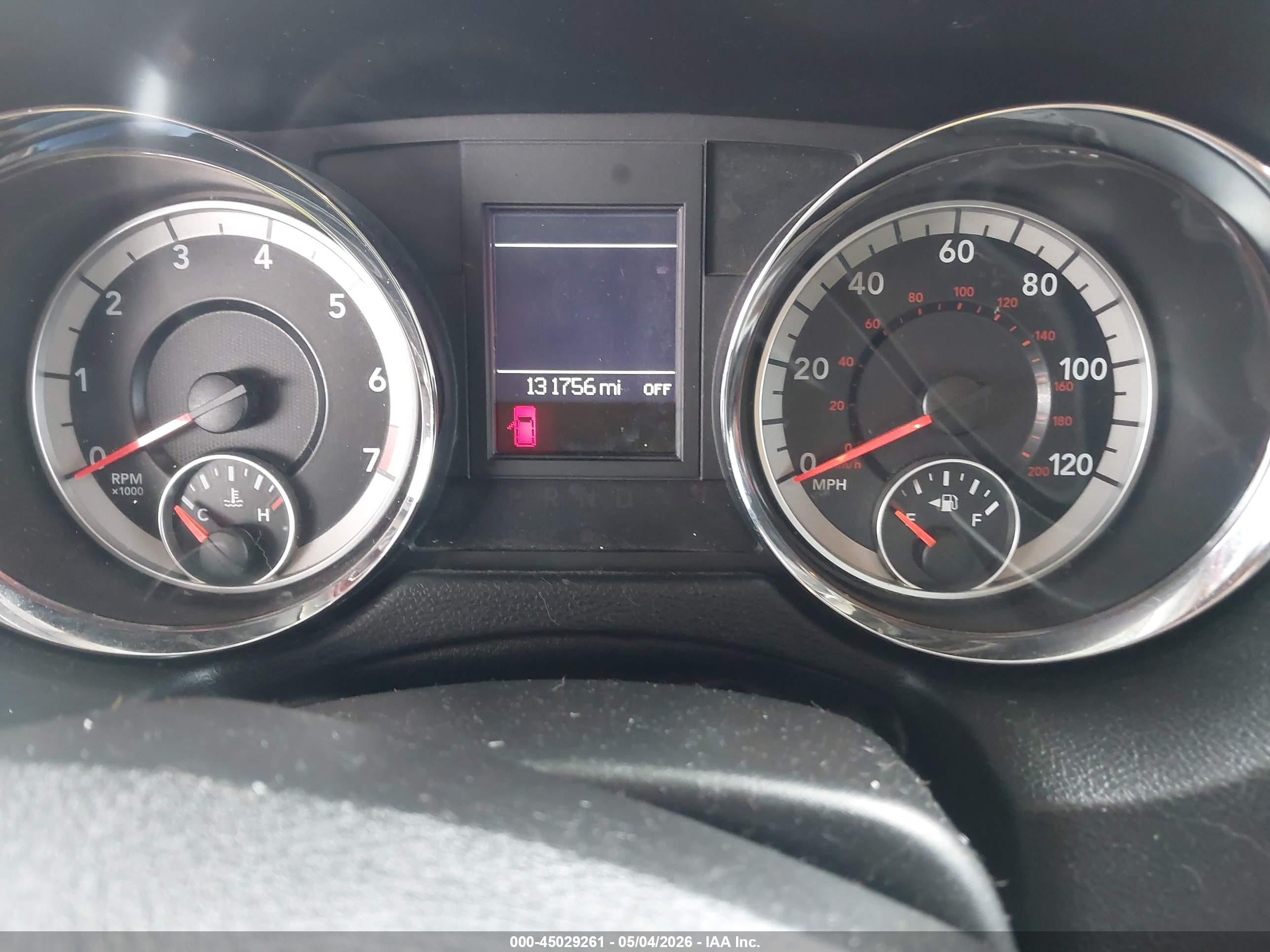 2015 Dodge Grand Caravan Sxt Red vin: 2C4RDGCG5FR744818