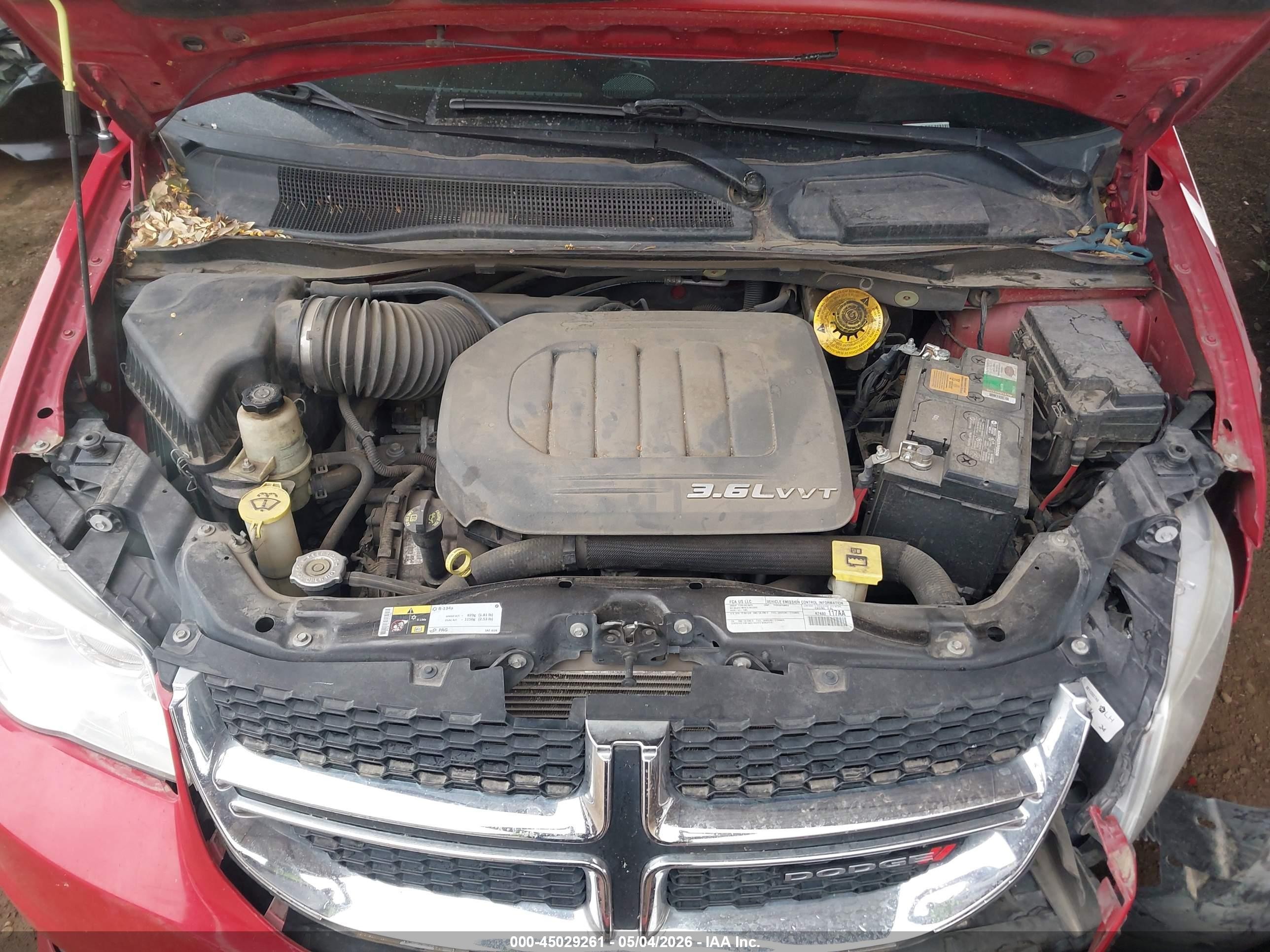 2015 Dodge Grand Caravan Sxt Red vin: 2C4RDGCG5FR744818