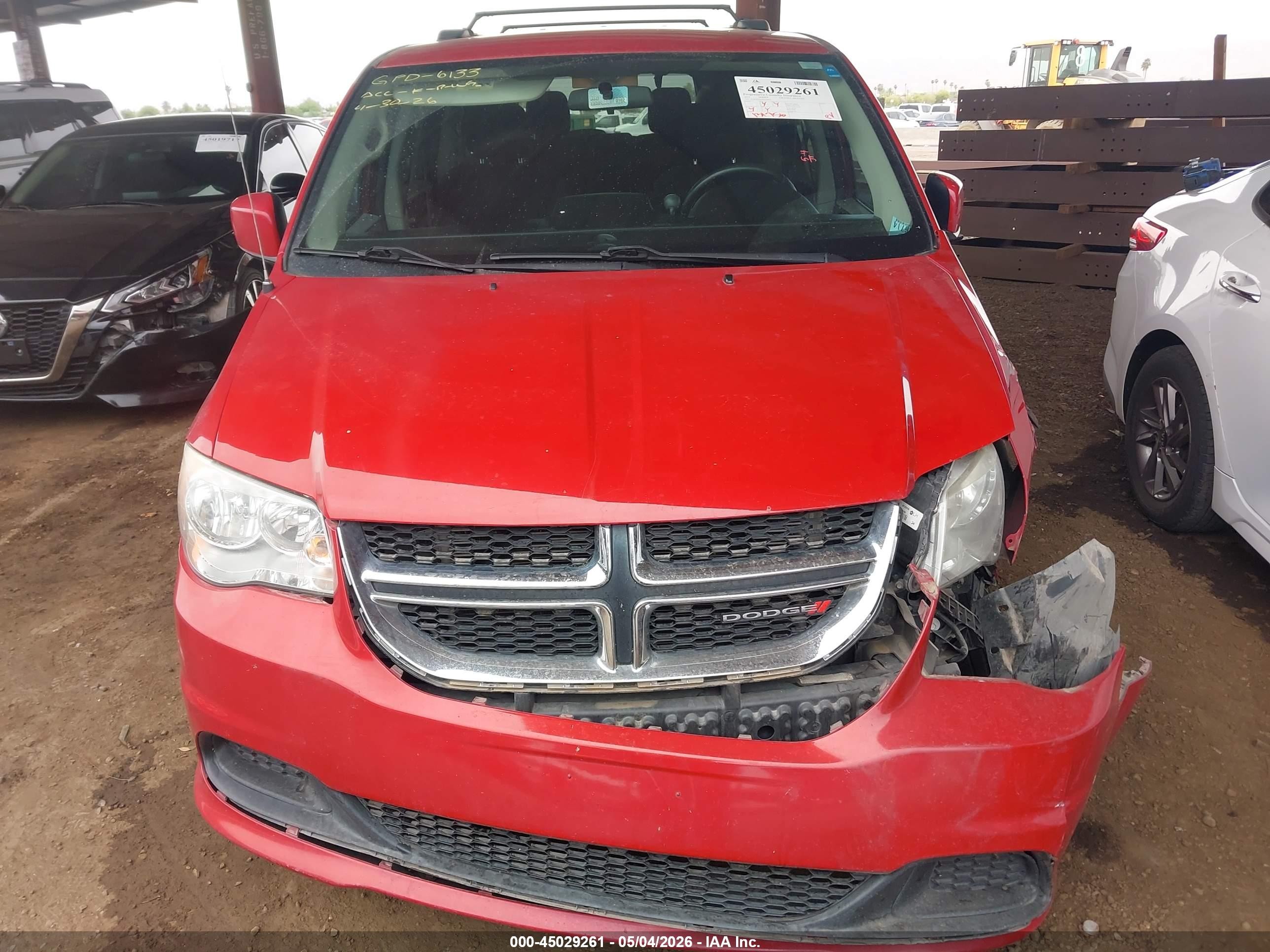 2015 Dodge Grand Caravan Sxt Red vin: 2C4RDGCG5FR744818