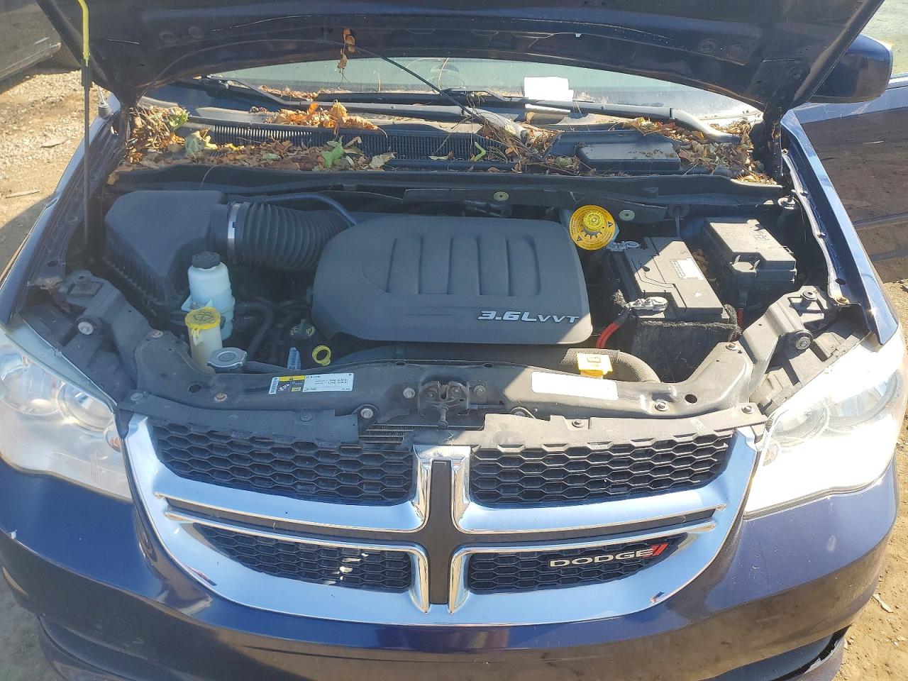 2016 Dodge Grand Caravan Sxt Blue vin: 2C4RDGCG5GR212227