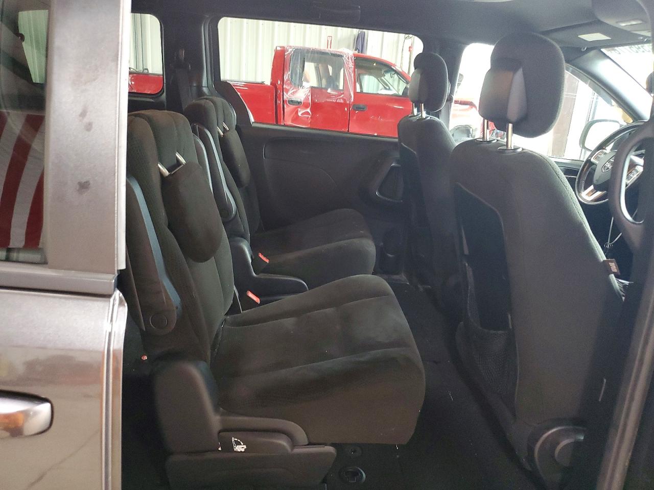 2016 Dodge Grand Caravan Sxt Серый vin: 2C4RDGCG5GR320086