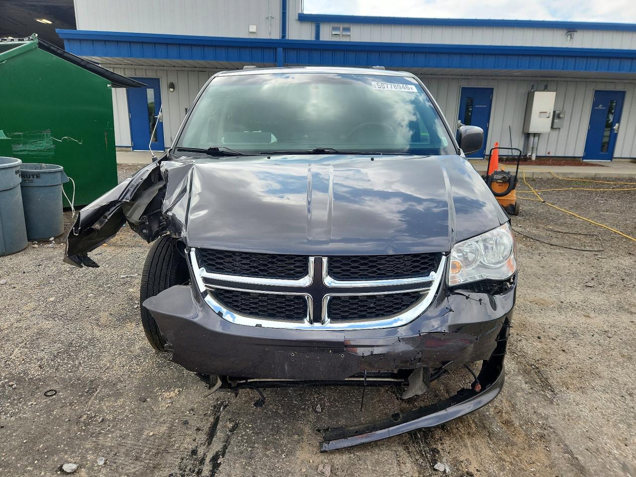 2017 Dodge Grand Caravan Sxt Gray vin: 2C4RDGCG5HR574446