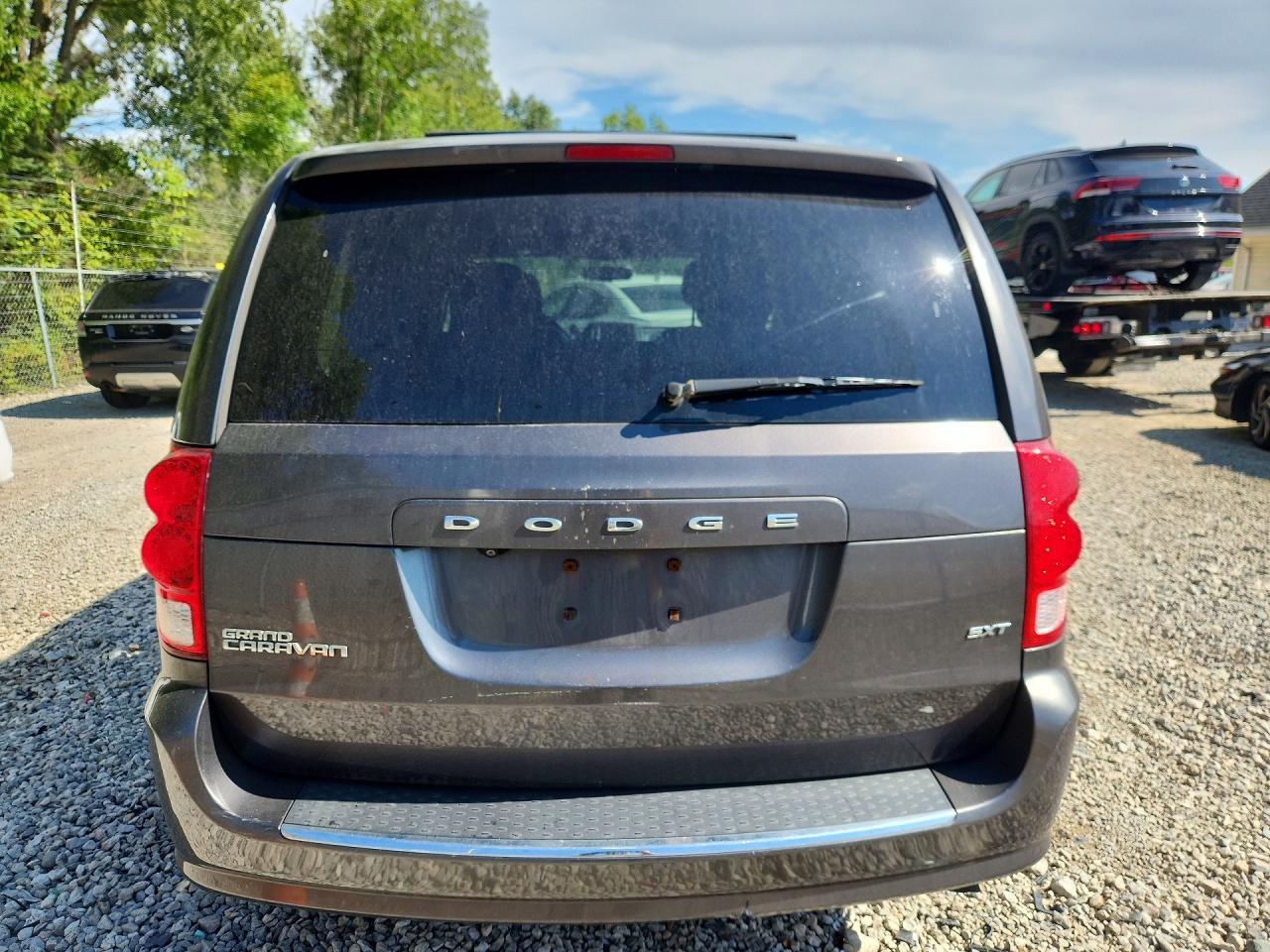 2017 Dodge Grand Caravan Sxt Charcoal vin: 2C4RDGCG5HR590050