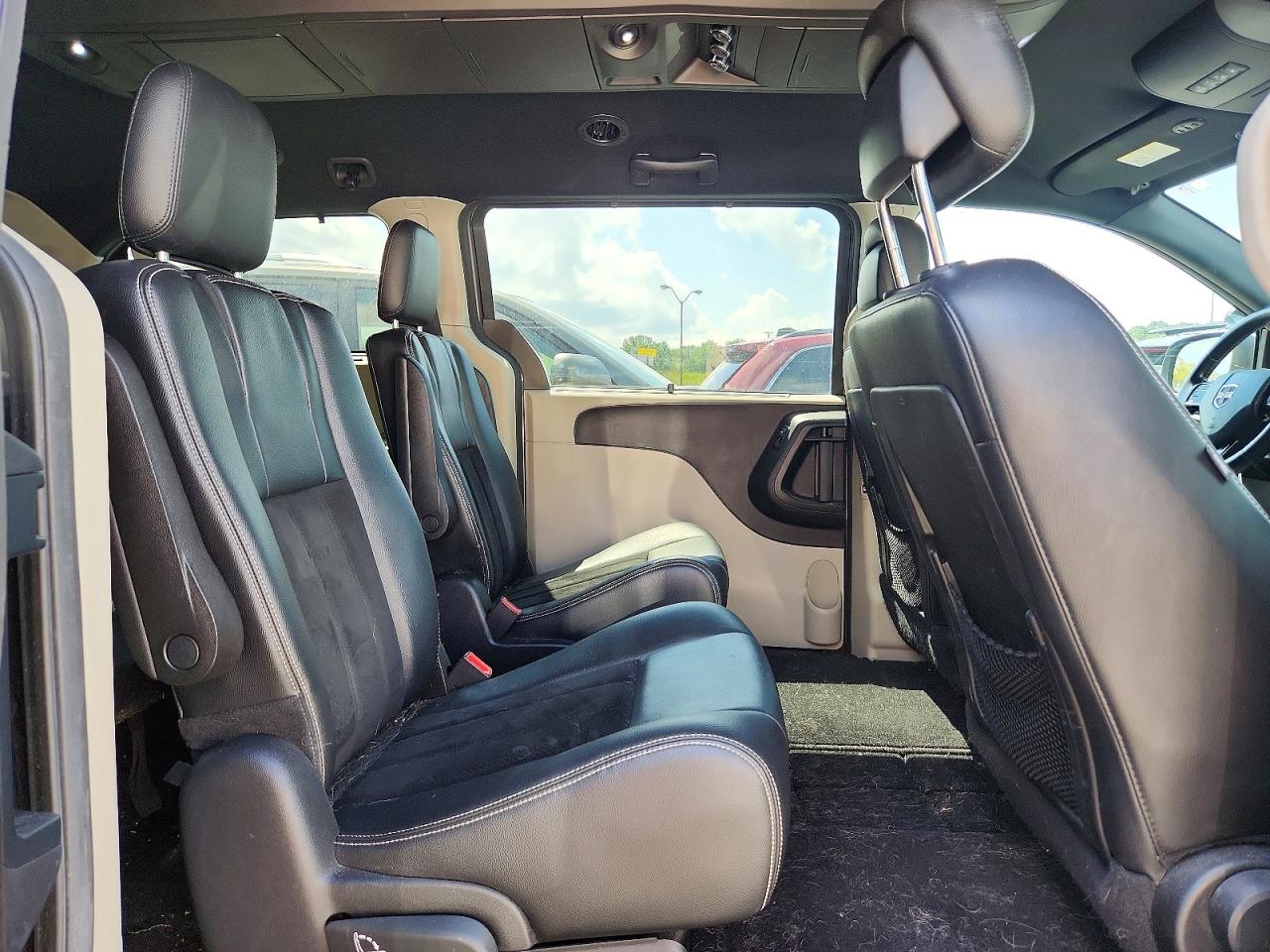 2017 Dodge Grand Caravan Sxt Charcoal vin: 2C4RDGCG5HR590050