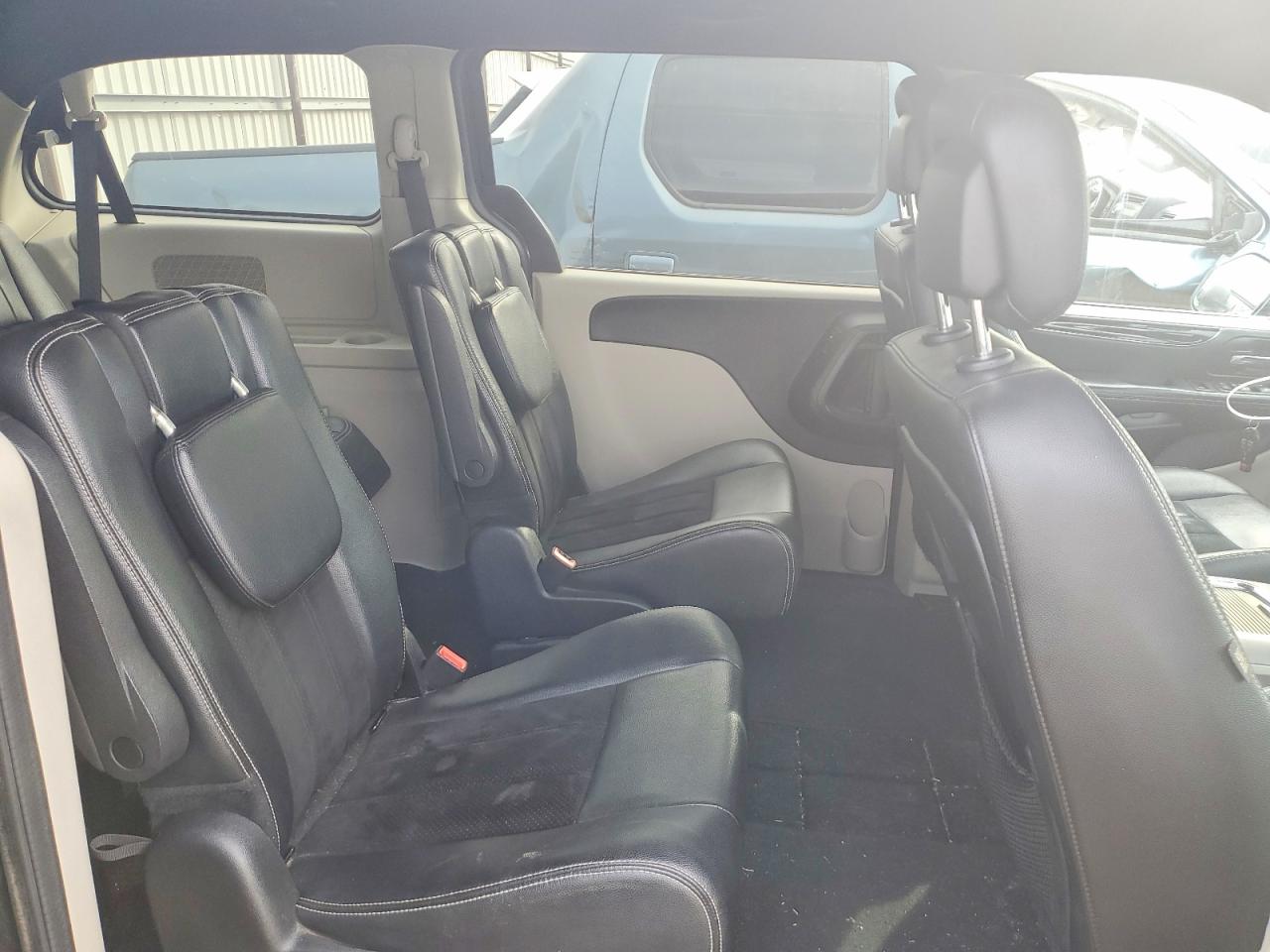2018 Dodge Grand Caravan Sxt Gray vin: 2C4RDGCG5JR267669