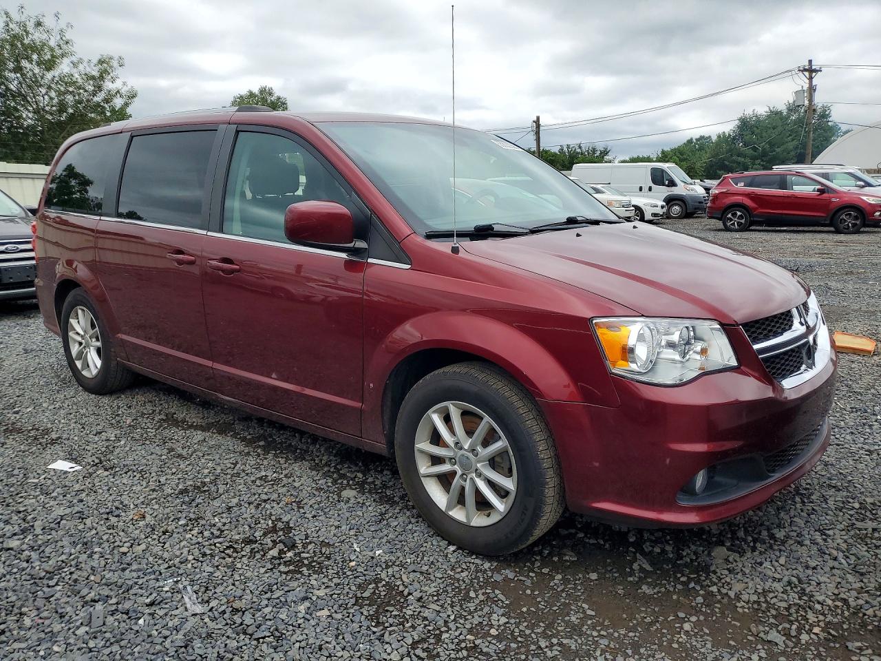 2019 Dodge Grand Caravan Sxt Maroon vin: 2C4RDGCG5KR663294
