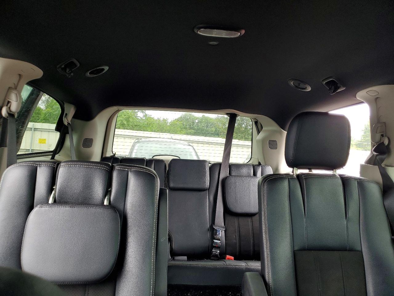 2019 Dodge Grand Caravan Sxt Maroon vin: 2C4RDGCG5KR663294