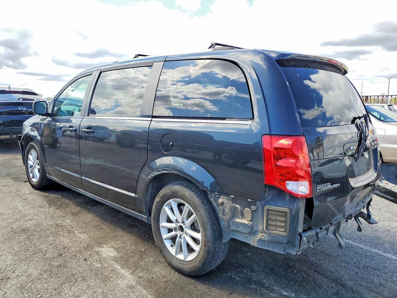 2019 Dodge Grand Caravan Sxt Black vin: 2C4RDGCG5KR683383