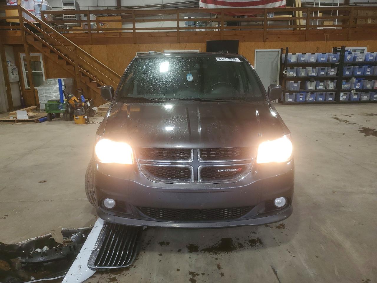2019 Dodge Grand Caravan Sxt Угольный vin: 2C4RDGCG5KR772287
