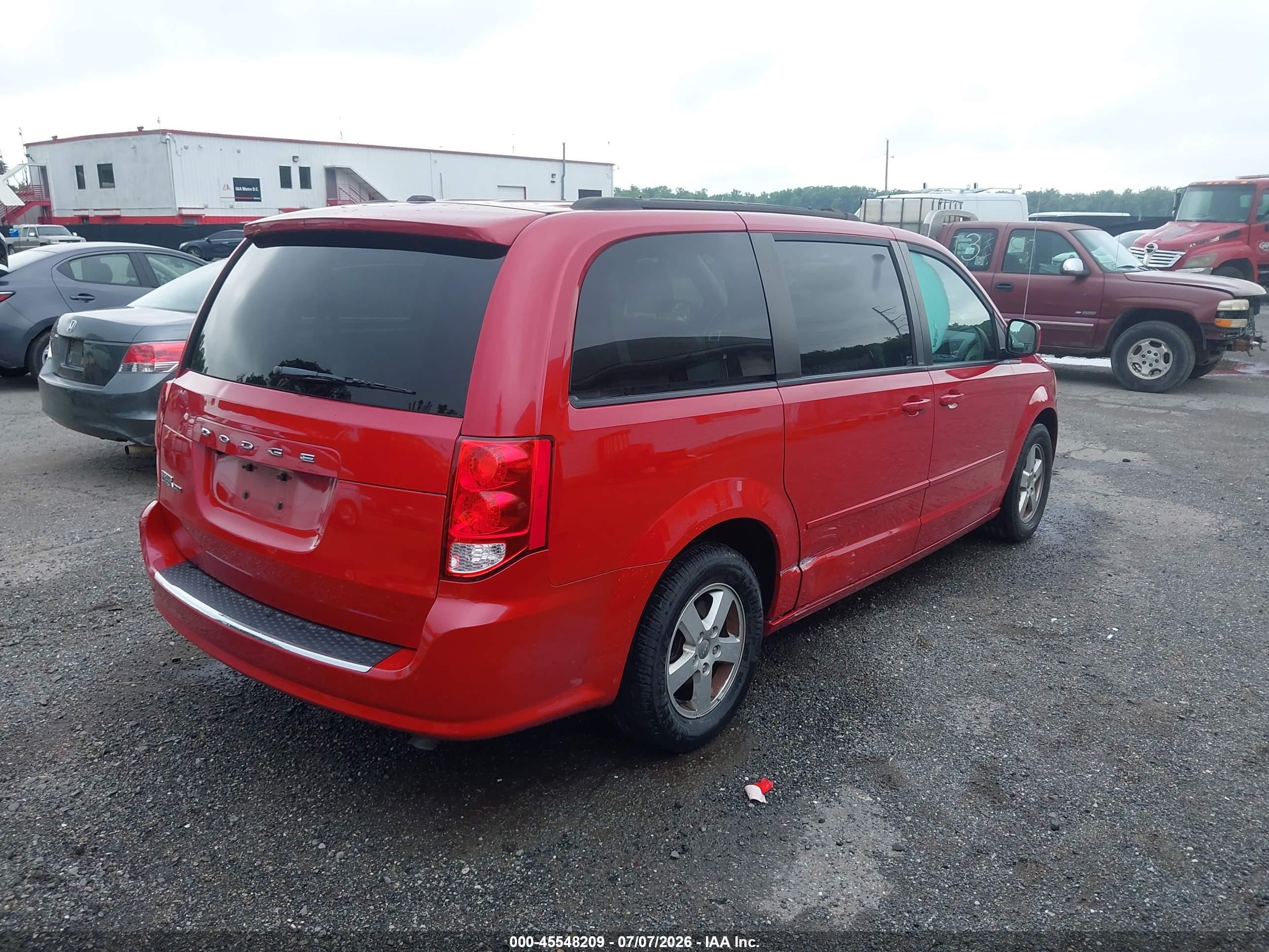 2012 Dodge Grand Caravan Sxt Red vin: 2C4RDGCG6CR249541