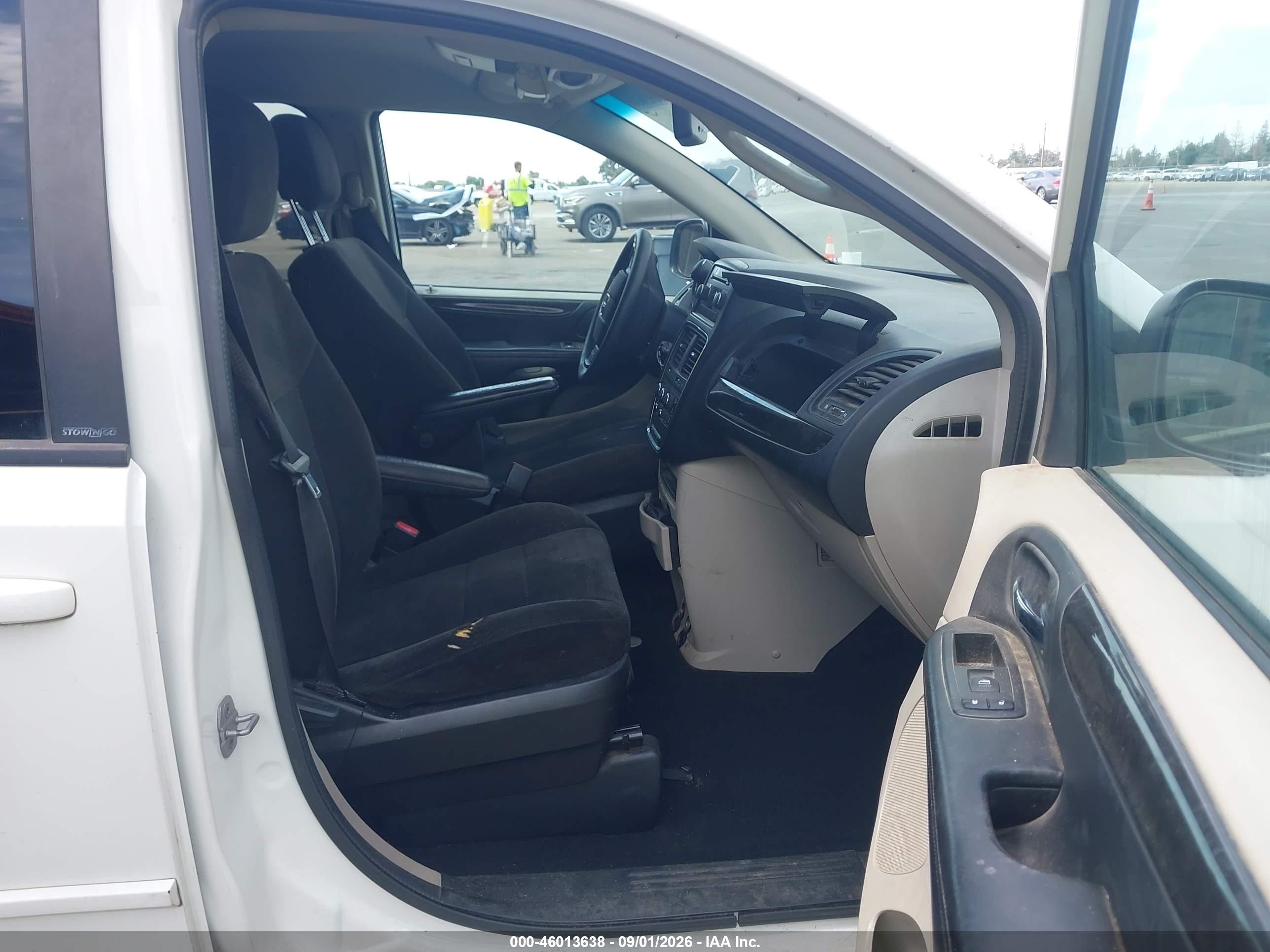 2013 Dodge Grand Caravan Sxt Белый vin: 2C4RDGCG6DR523953