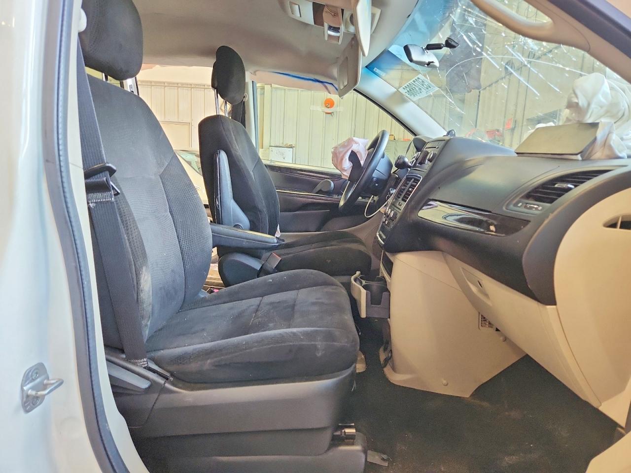2013 Dodge Grand Caravan Sxt White vin: 2C4RDGCG6DR527453
