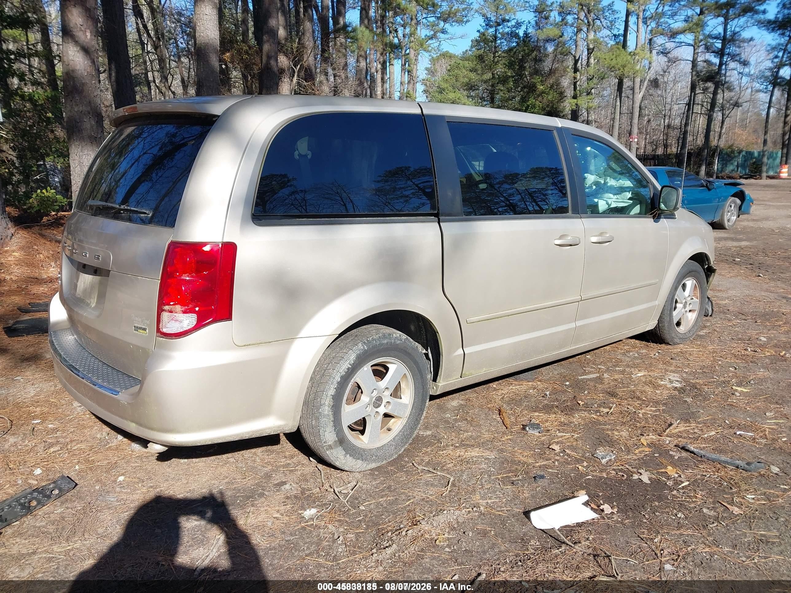 2013 Dodge Grand Caravan Sxt Gold vin: 2C4RDGCG6DR527677