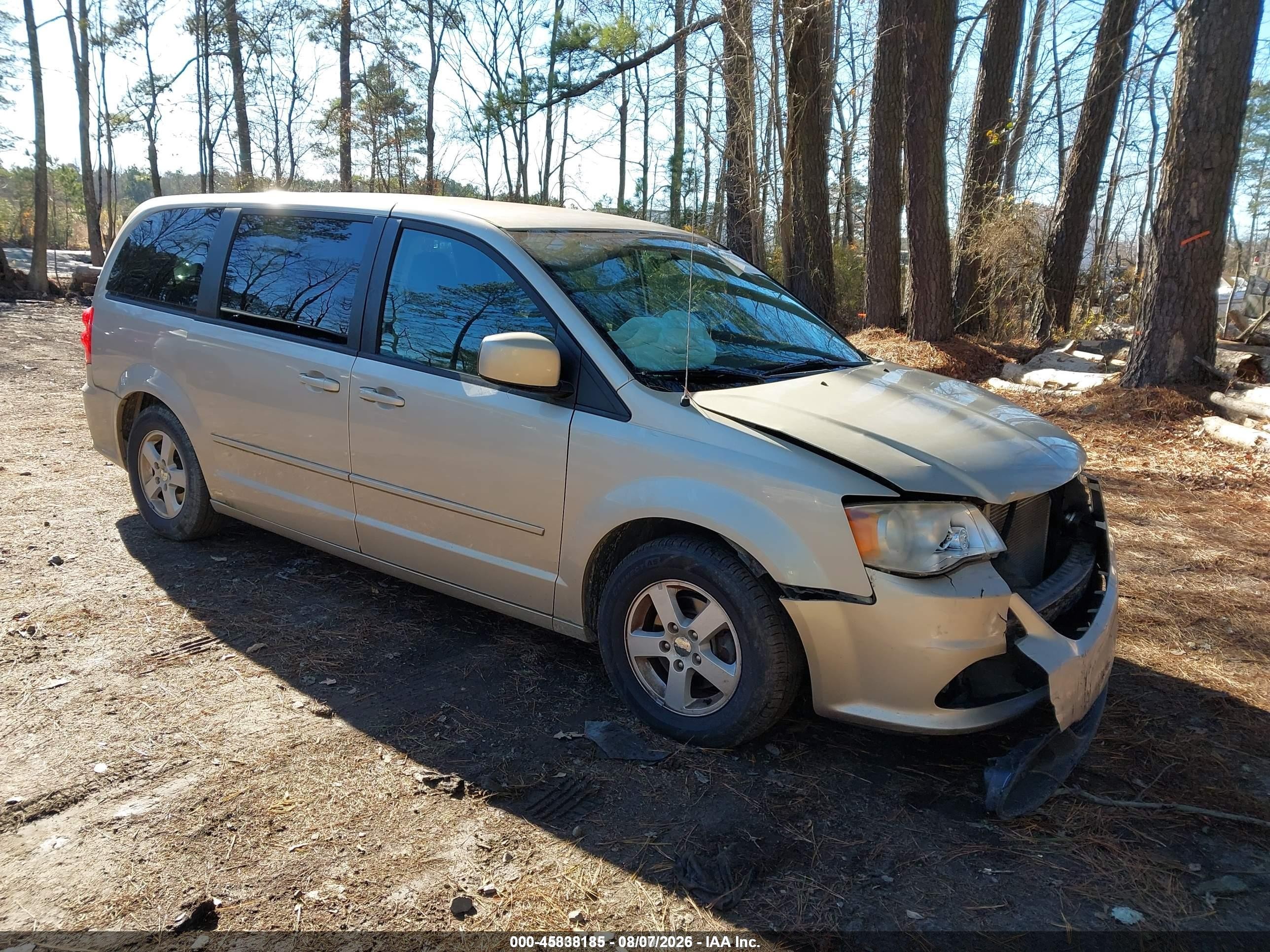 2013 Dodge Grand Caravan Sxt Золотой vin: 2C4RDGCG6DR527677