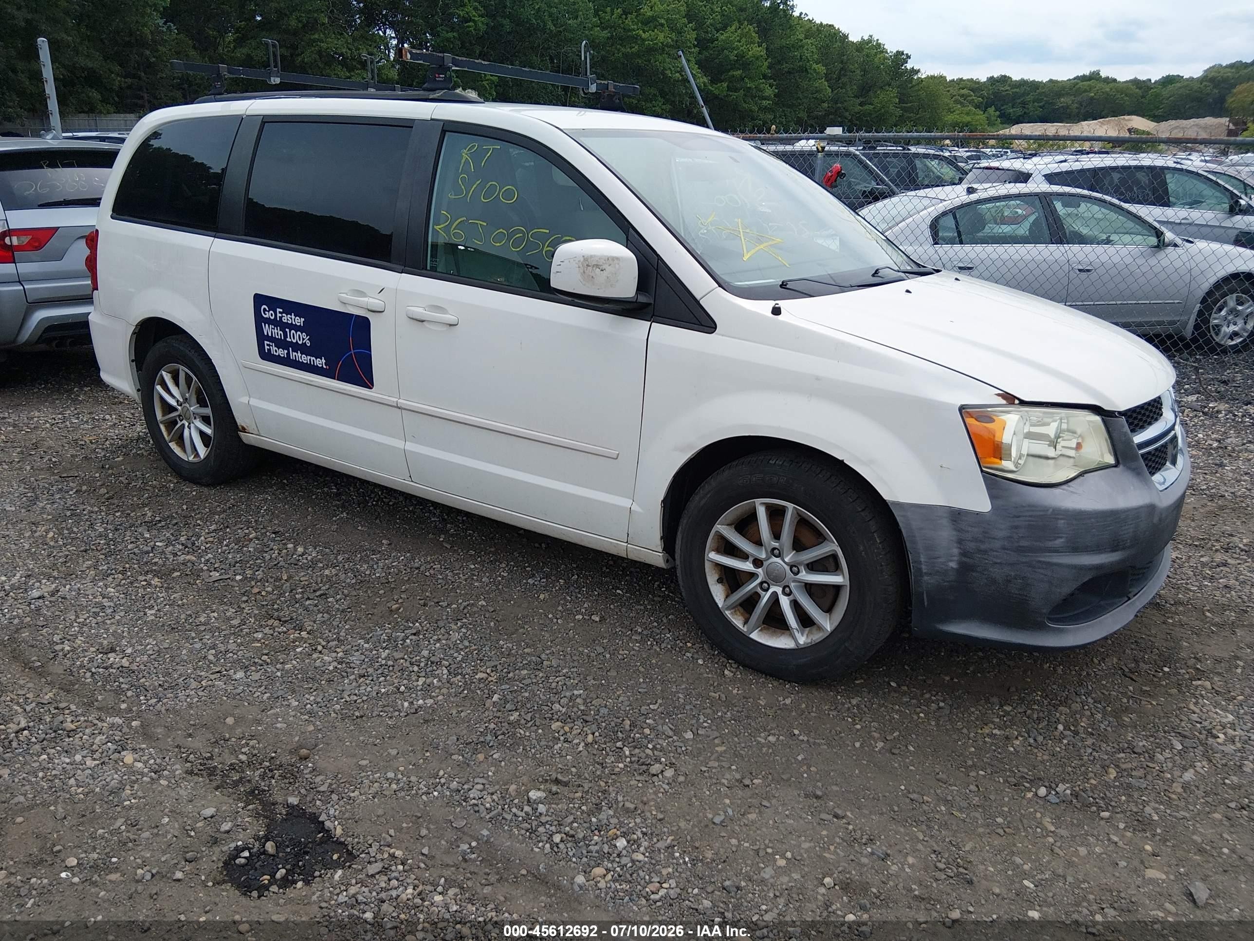 2013 Dodge Grand Caravan Sxt White vin: 2C4RDGCG6DR568049