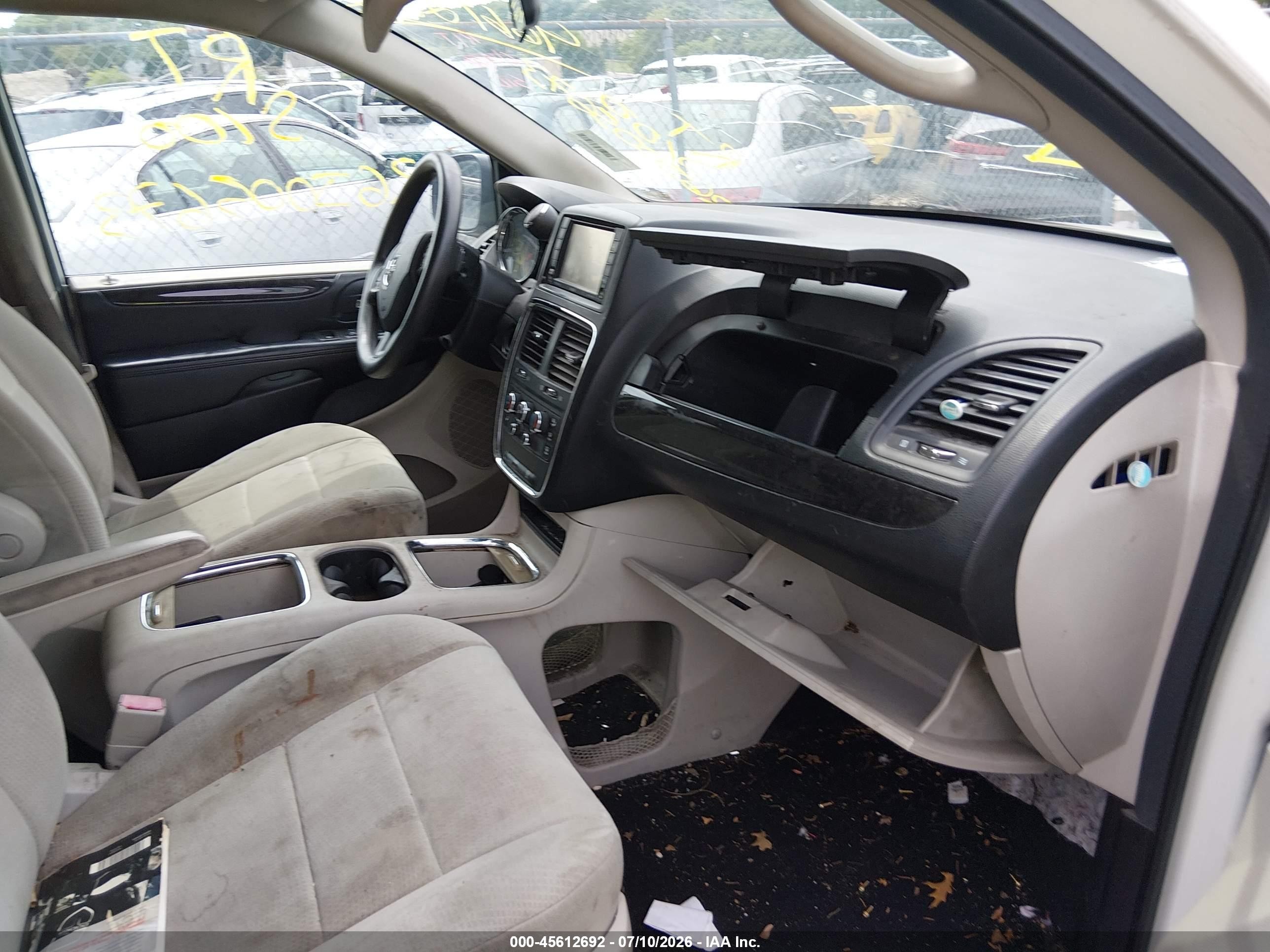 2013 Dodge Grand Caravan Sxt White vin: 2C4RDGCG6DR568049