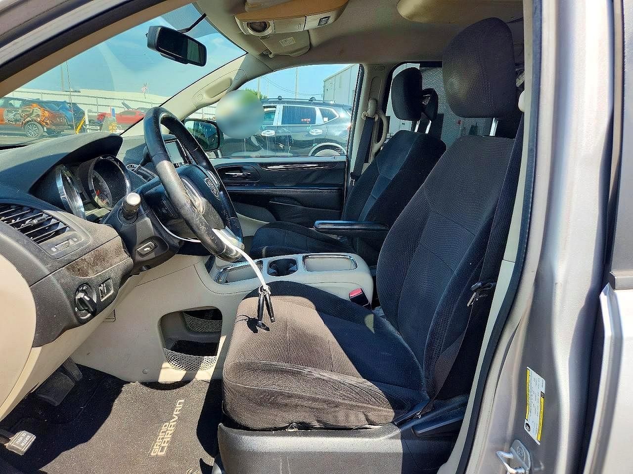 2013 Dodge Grand Caravan Sxt Серебряный vin: 2C4RDGCG6DR600255