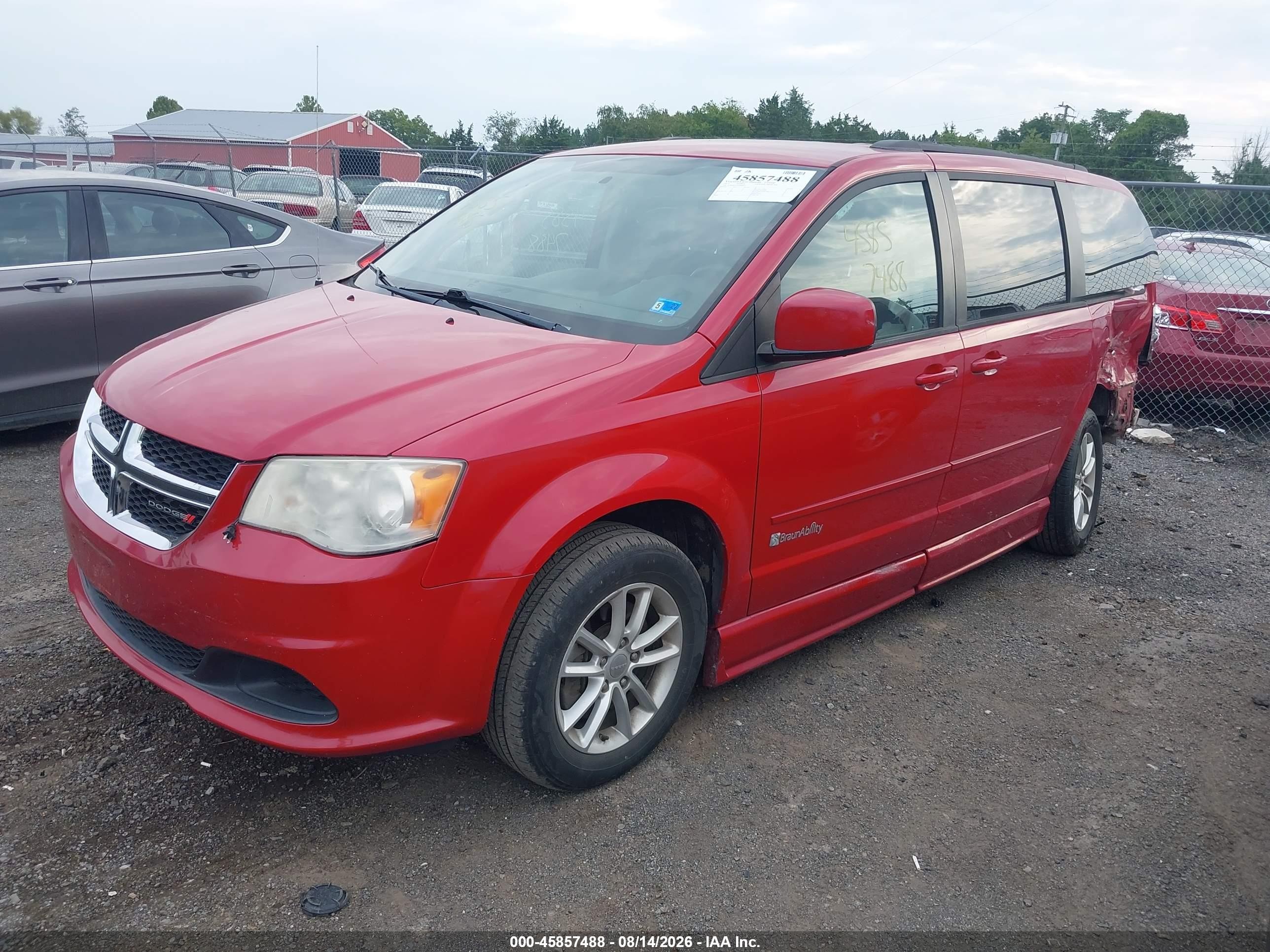 2013 Dodge Grand Caravan Sxt Красный vin: 2C4RDGCG6DR686053
