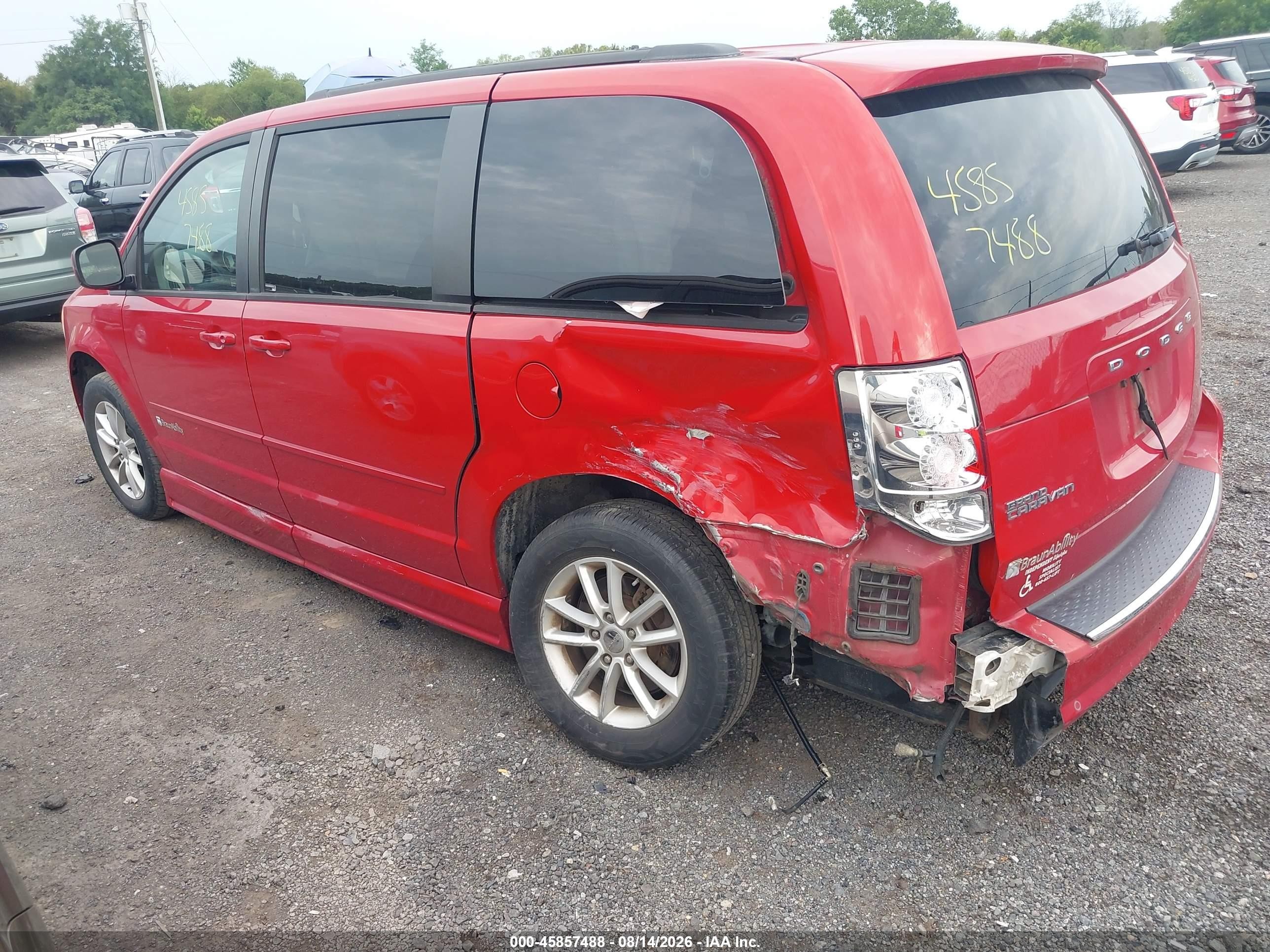 2013 Dodge Grand Caravan Sxt Красный vin: 2C4RDGCG6DR686053